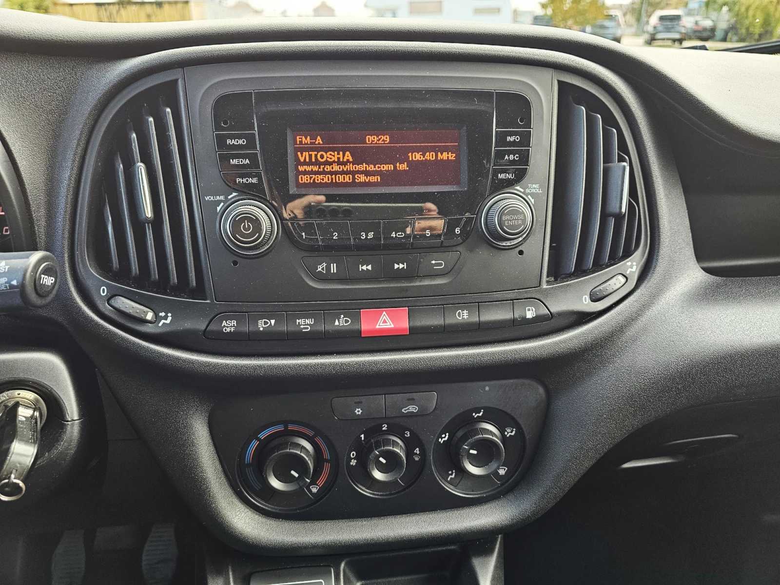 Fiat Doblo 1.4 CNG Natural Power | Mobile.bg — изображение 13