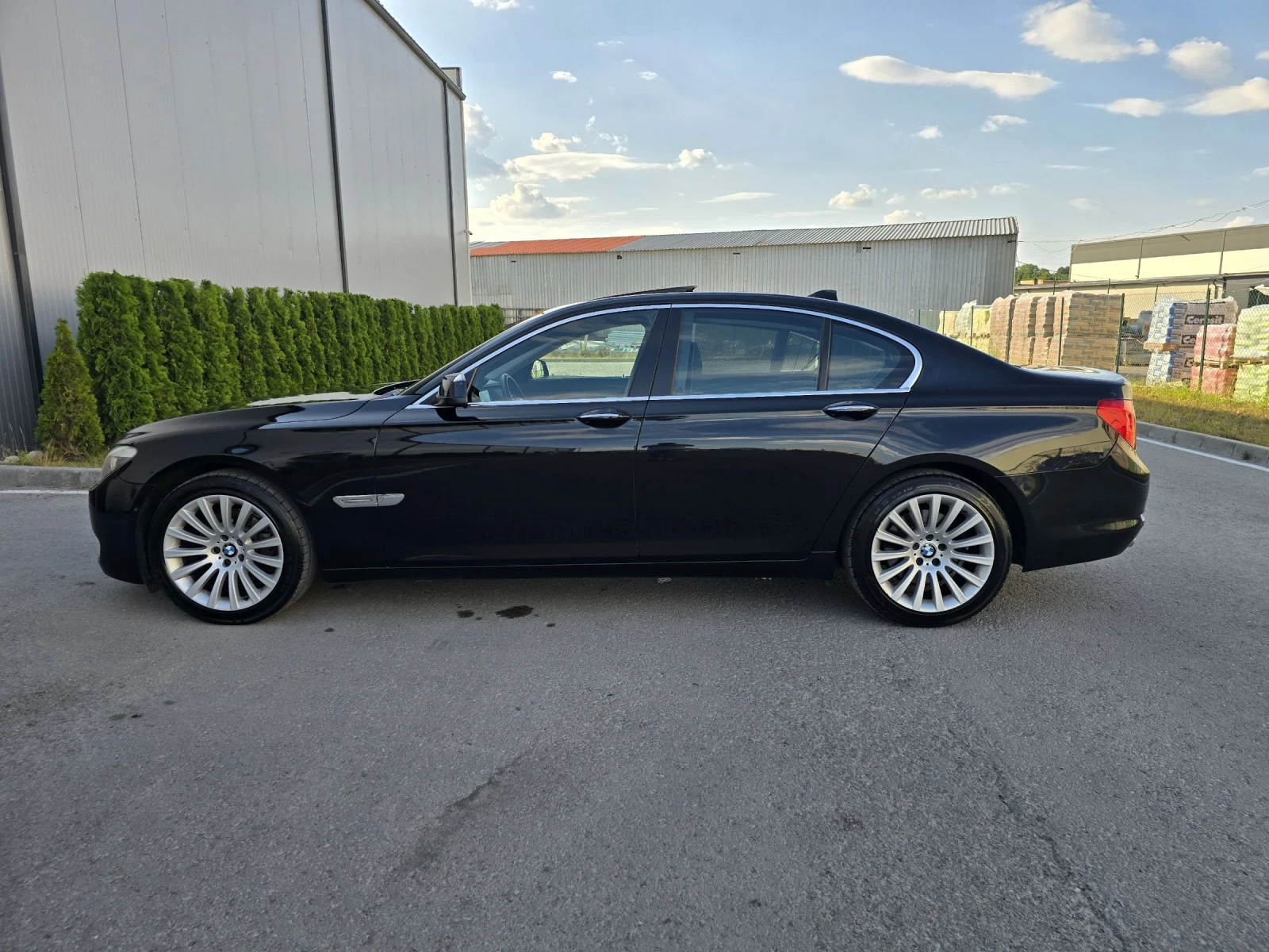 BMW 730 d 245k.c* Distronic* Webasto* Люк* Камера* ЛИЗИНГ* - изображение 7
