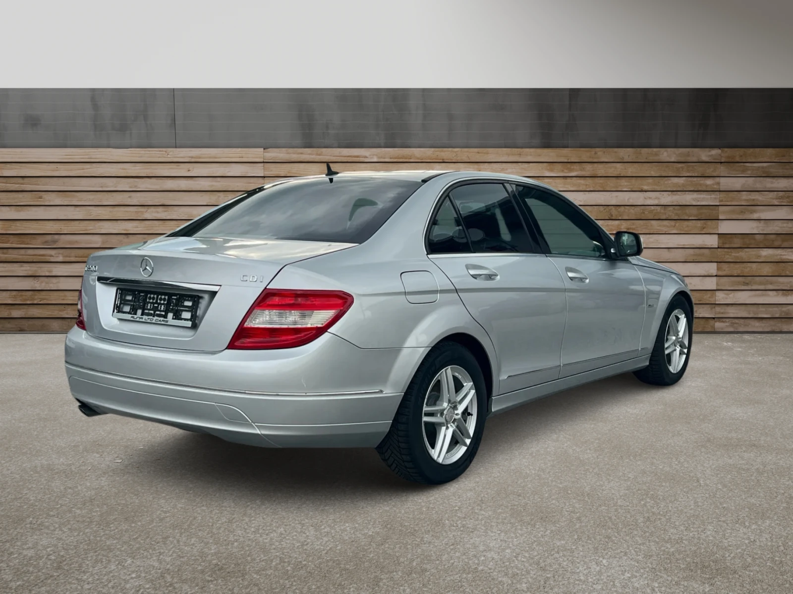 Mercedes-Benz C 220 CDi 179000km 179000km 179000km  - изображение 4