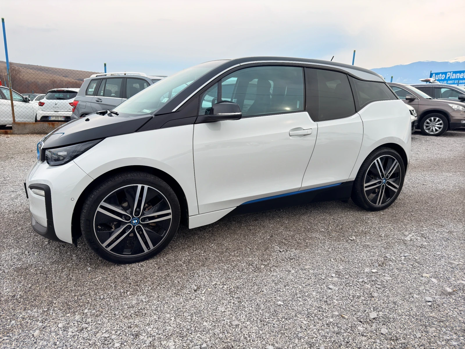 BMW i3 120 Ah - изображение 2