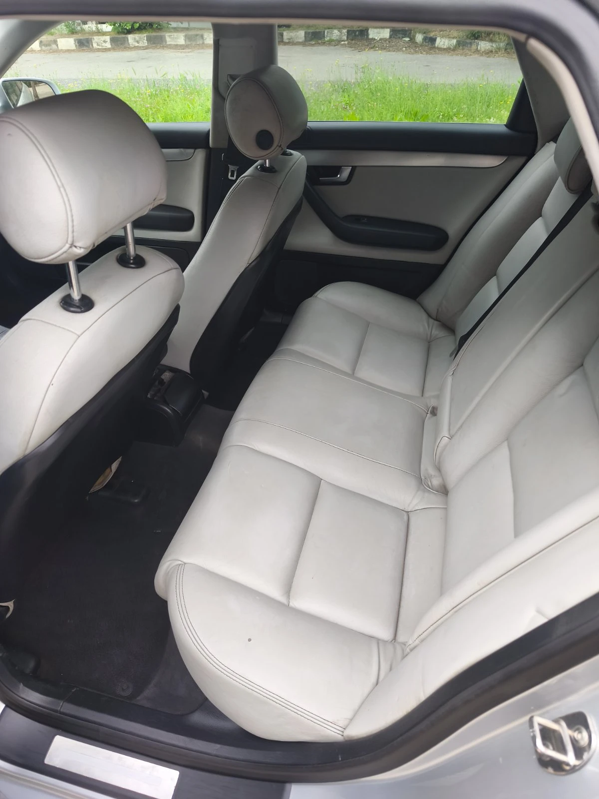 Audi A4 2.0TDI* 6-speed.* 36м. х 207лв.*  - изображение 4