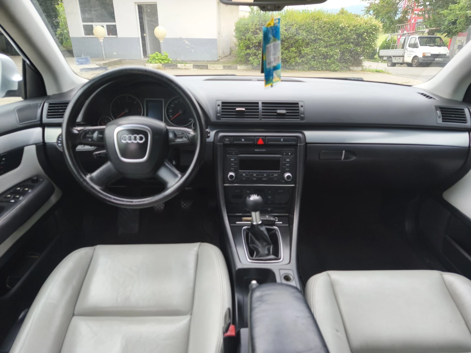 Audi A4 2.0TDI* 6-speed.* 36м. х 207лв.*  - изображение 5
