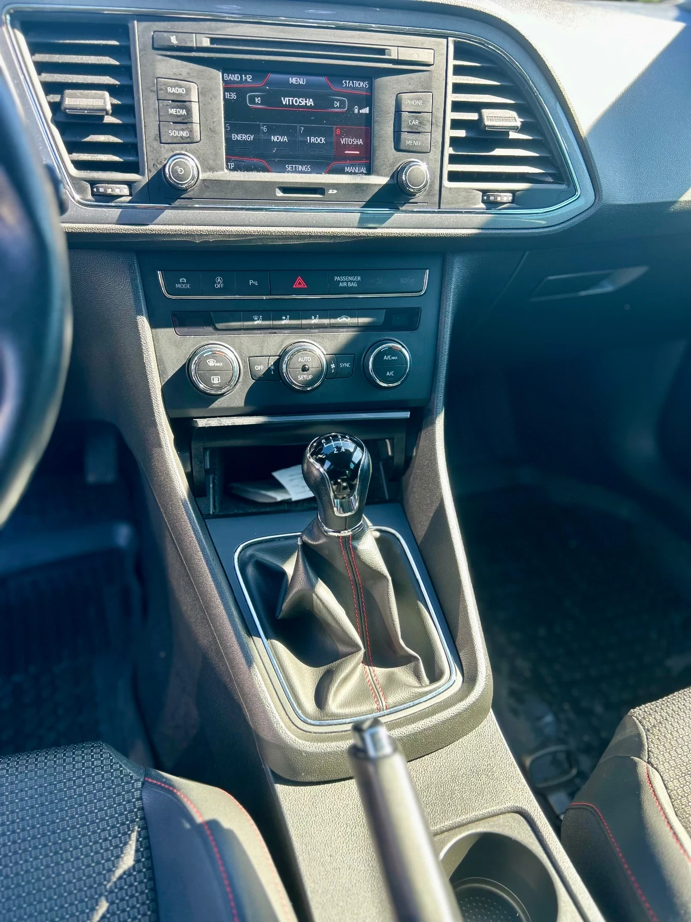 Seat Leon 2.0 TDI FR - изображение 8