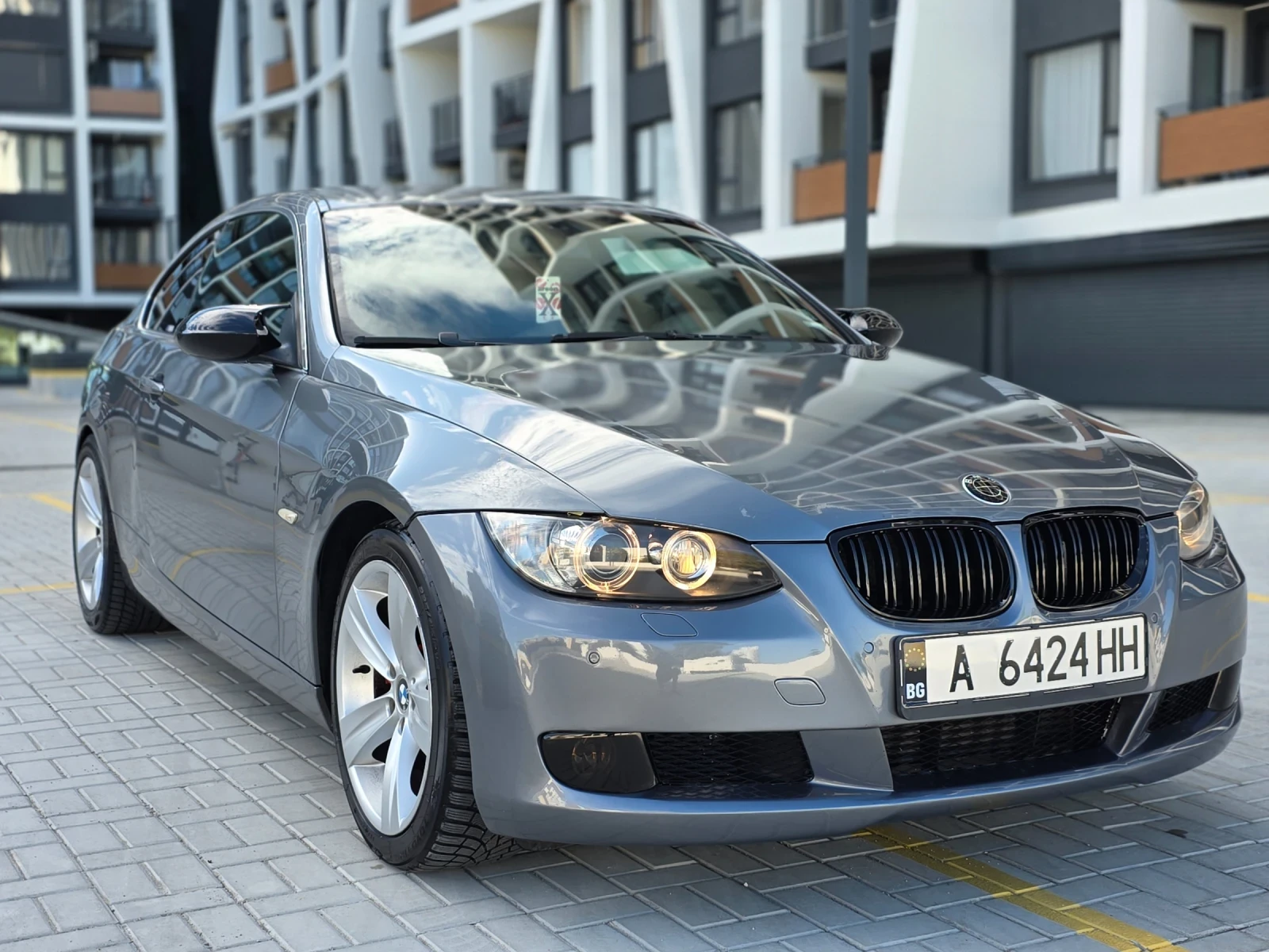BMW 330 3.0 - изображение 8