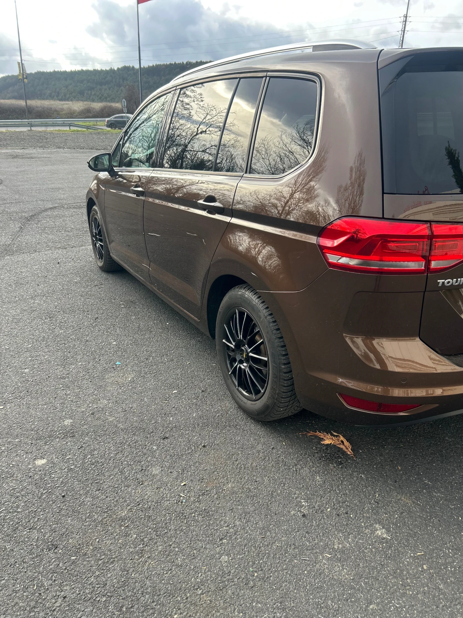 VW Touran 1.6 TDi - изображение 4