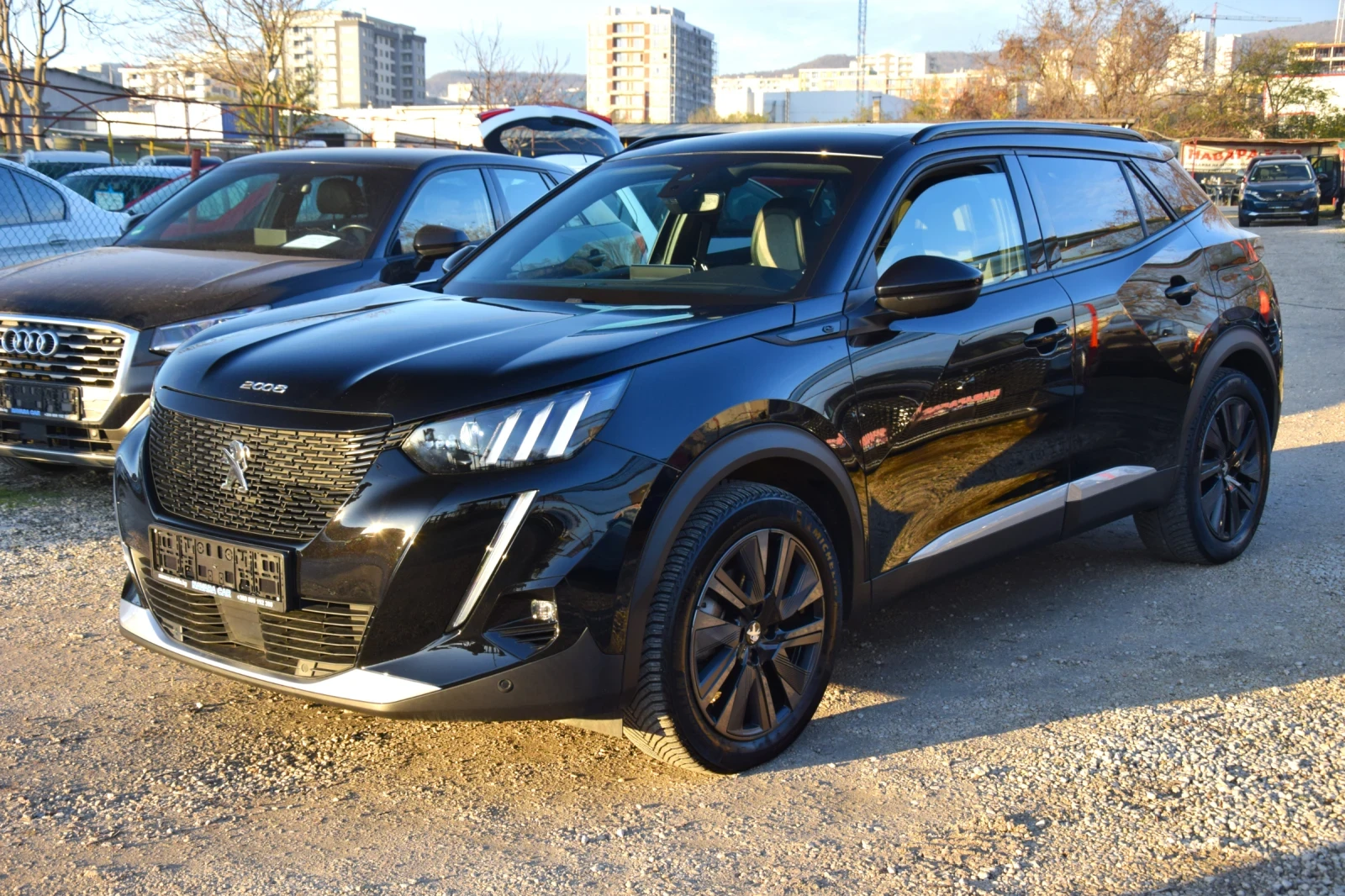 Peugeot 2008 e2008 GT - изображение 3