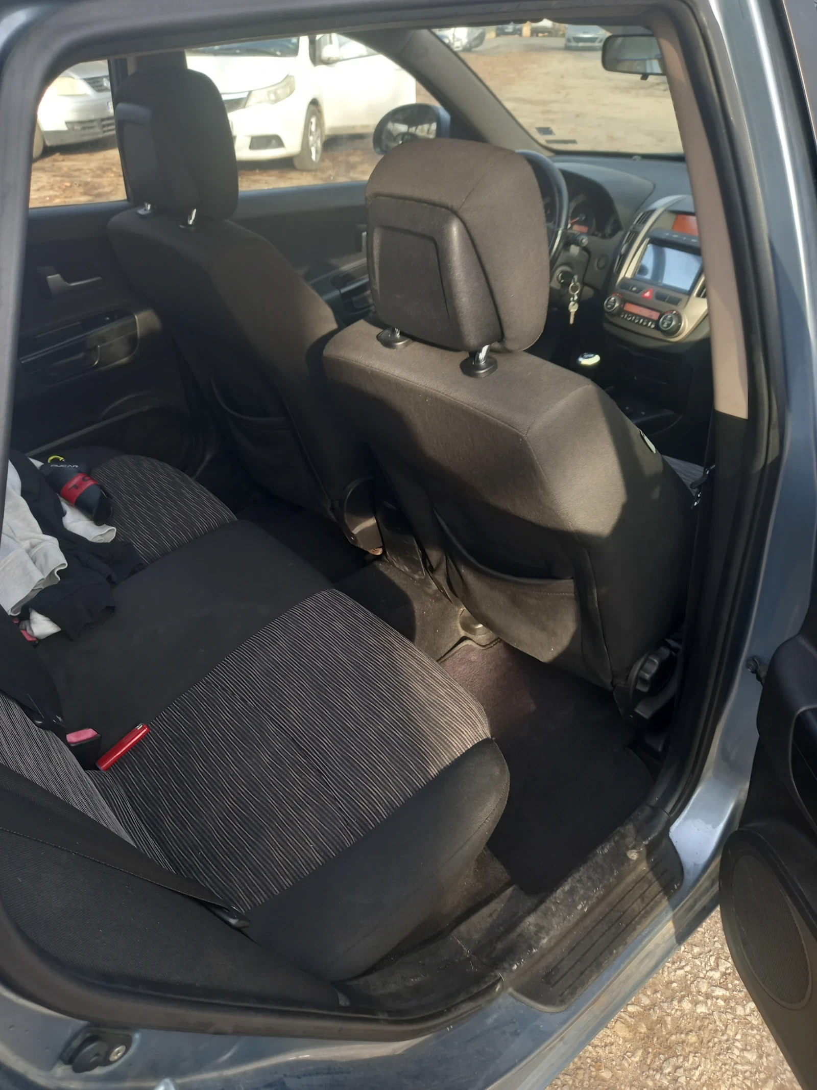 Kia Ceed 1.6 CRDI | Mobile.bg � ����������� 4