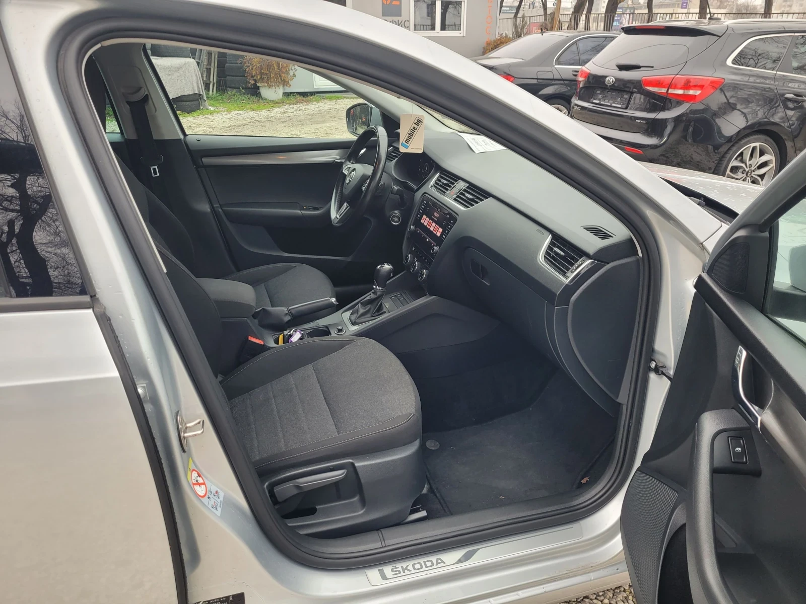 Skoda Octavia 2.0 TDI automatic digital | Mobile.bg � ����������� 8