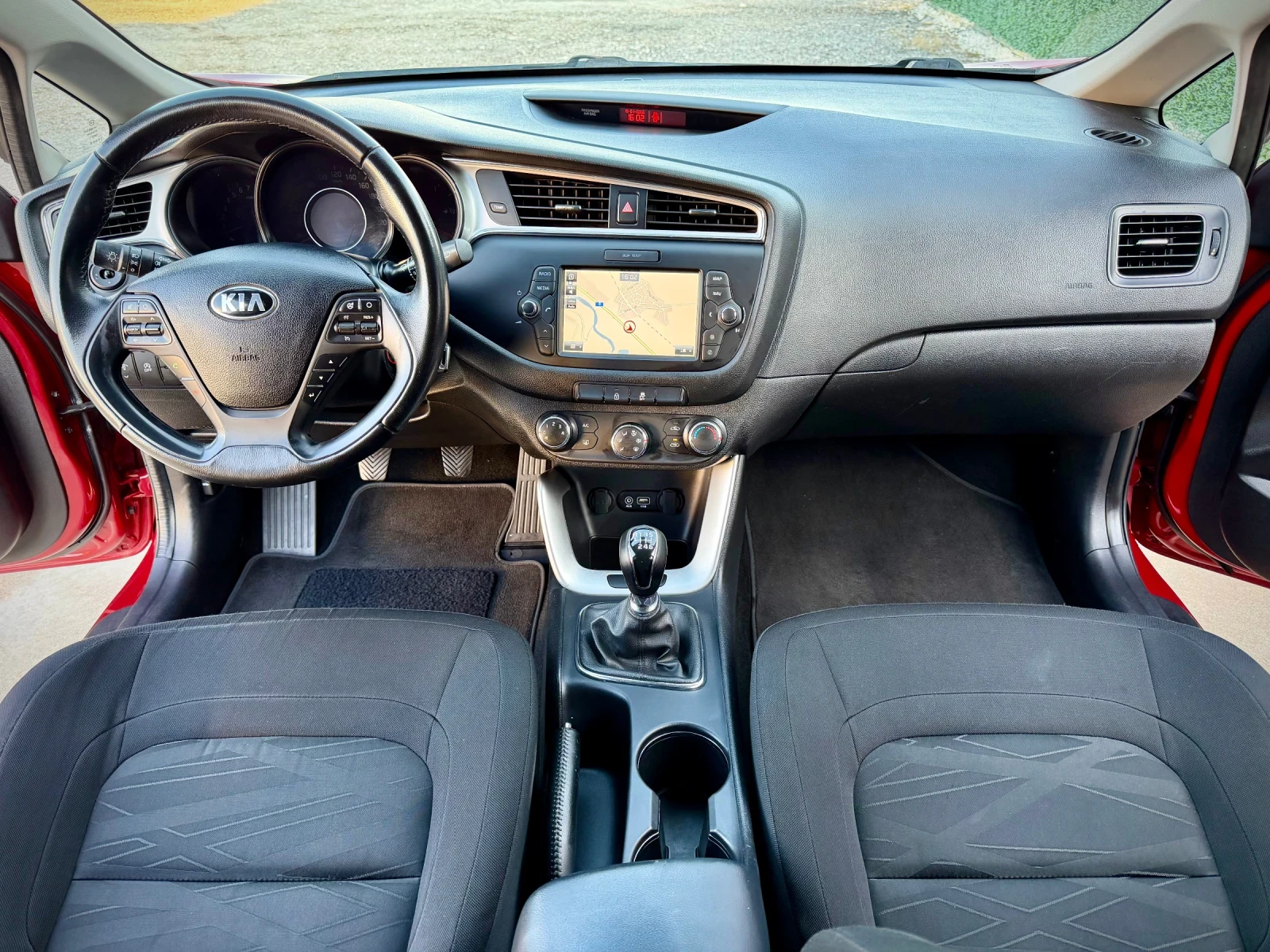 Kia Ceed 1.4 MPI* FACELIFT* NAVI* CAMERA - изображение 10