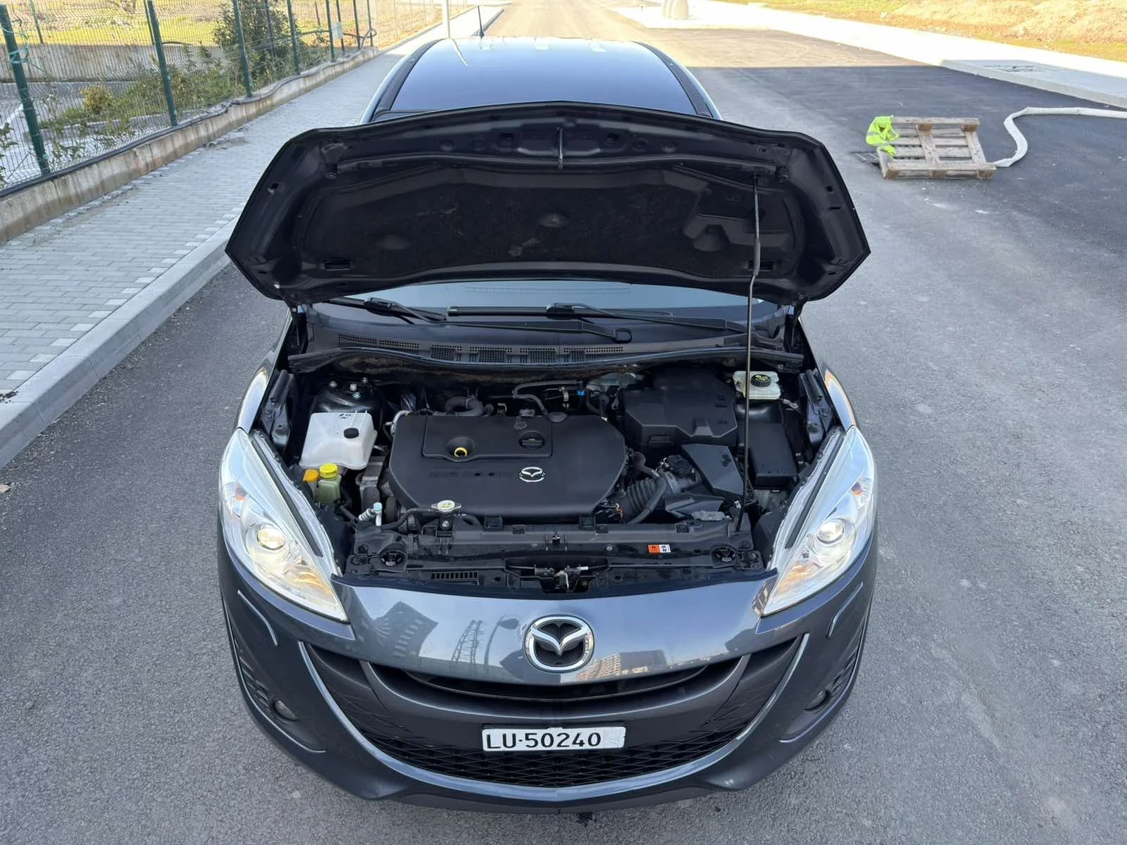 Mazda 5 2.0i Swiss - изображение 4