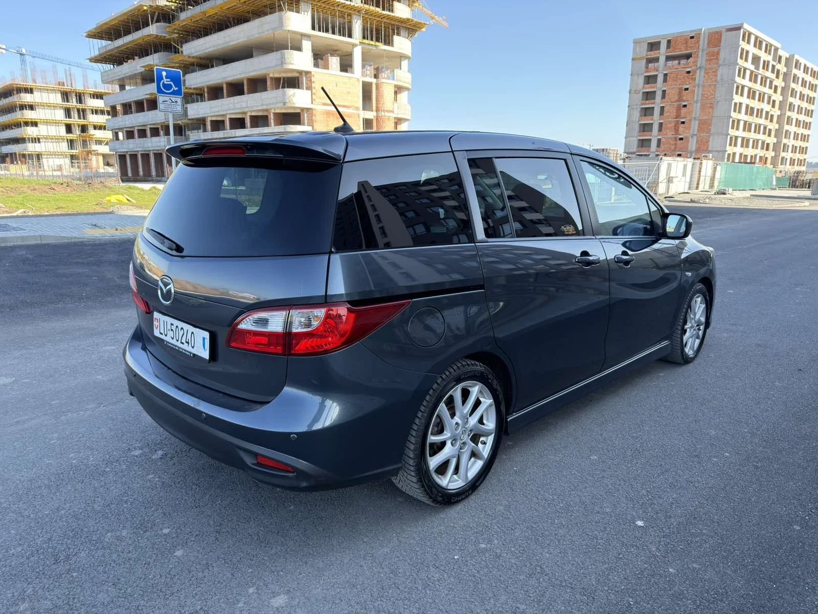 Mazda 5 2.0i Swiss - изображение 5