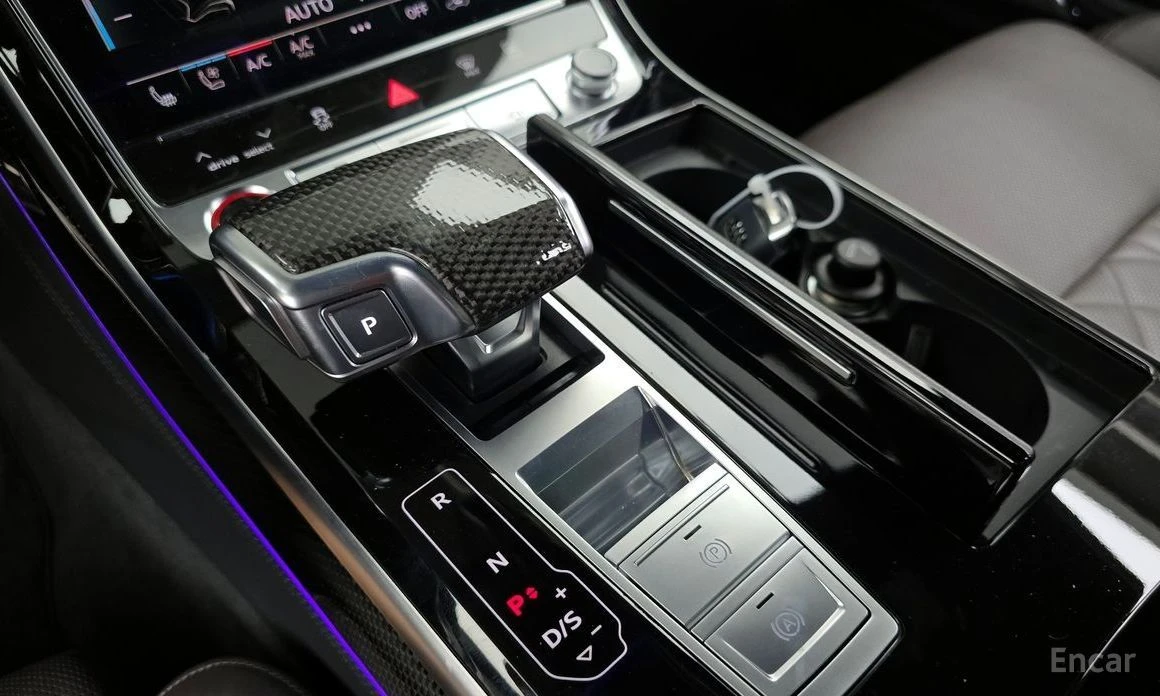 Audi A8, снимка 9 - Автомобили и джипове - 54076670