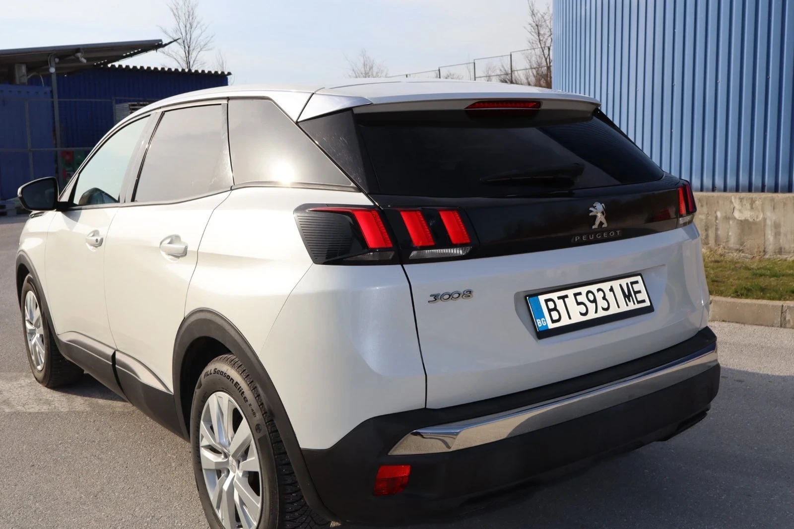 Peugeot 3008 1.2 Pure Tech, снимка 4 - Автомобили и джипове - 54385104