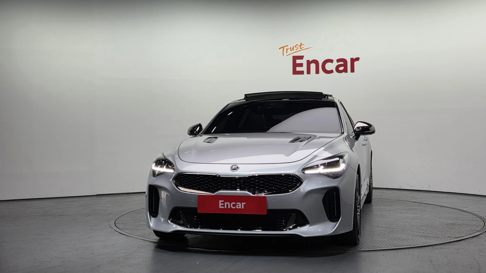 Kia Stinger 3.3T AWD GT autogeorge.com, снимка 3 - Автомобили и джипове - 54410679