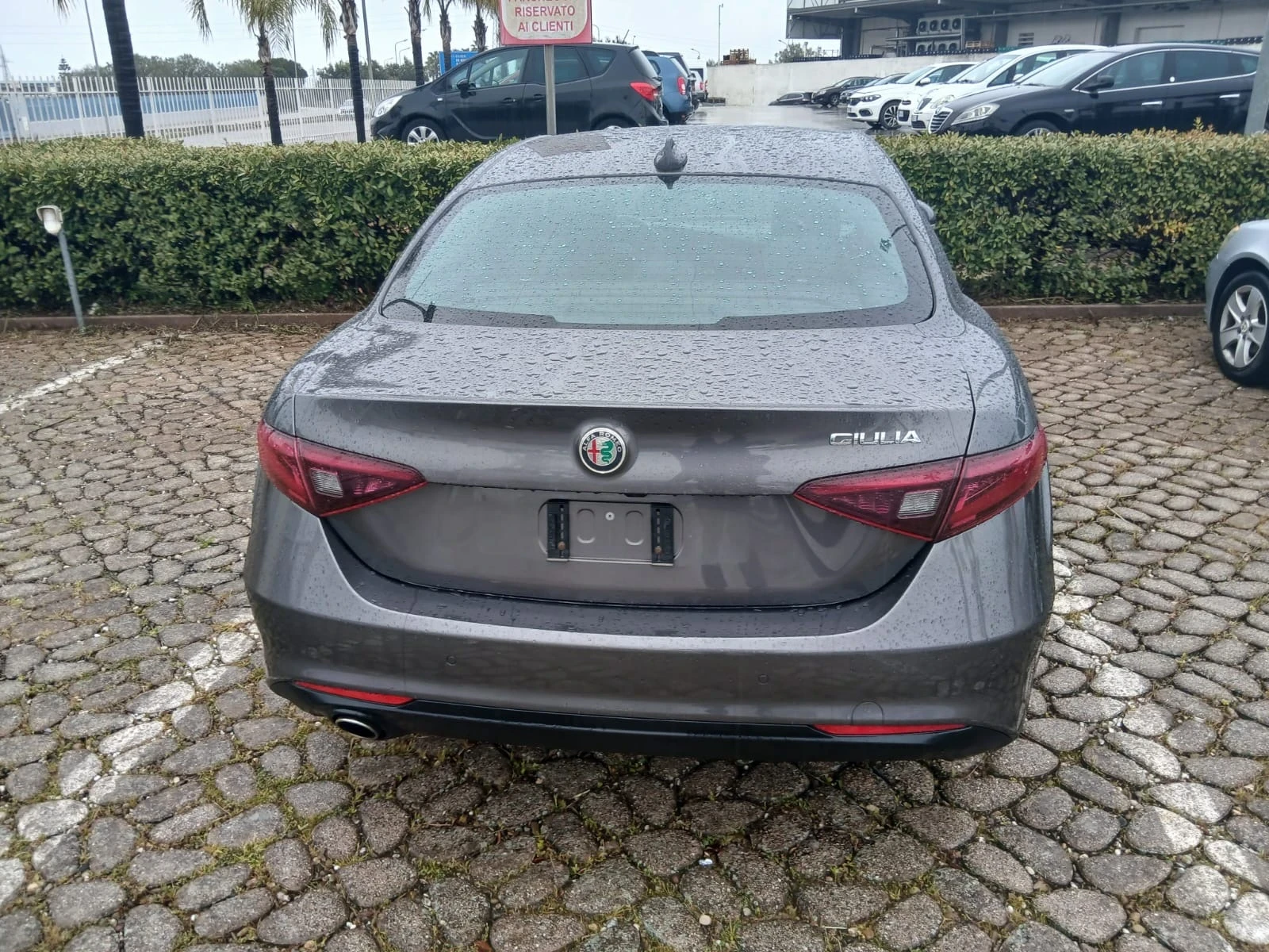 Alfa Romeo Giulia 2.2 JTD, снимка 4 - Автомобили и джипове - 54457539