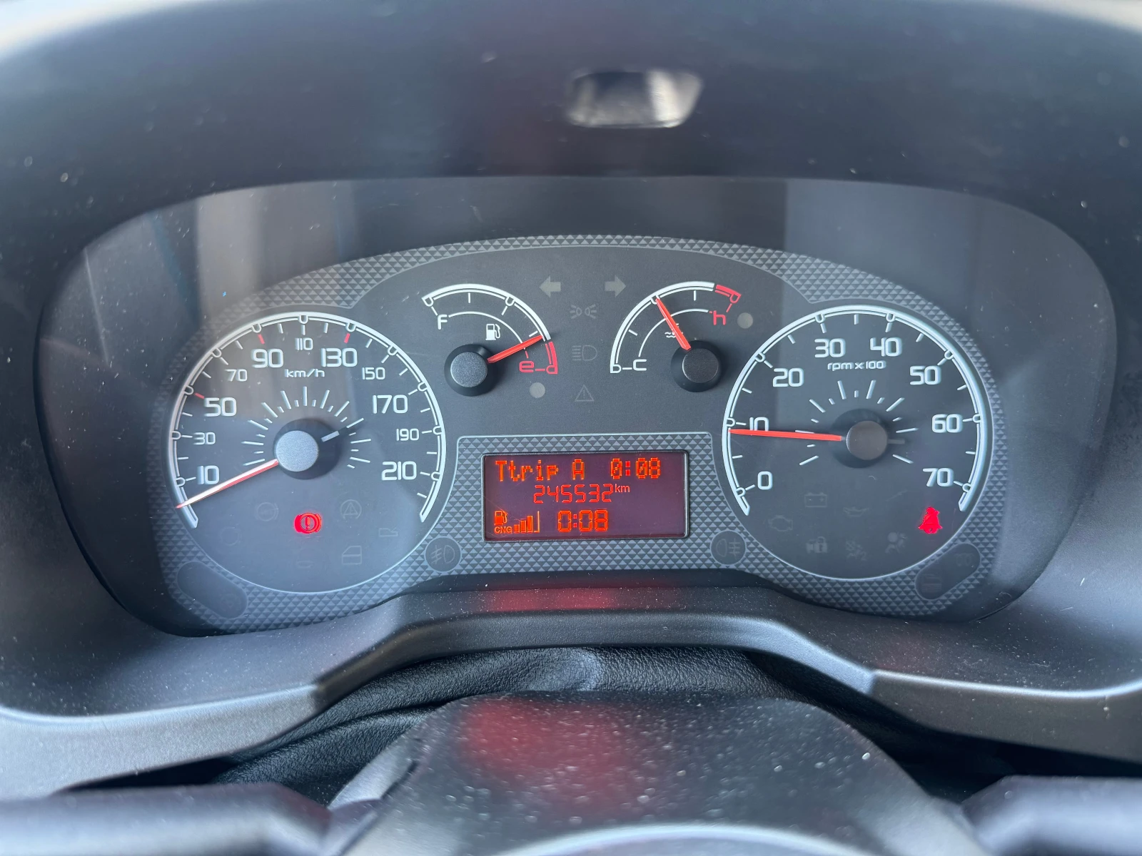 Fiat Qubo 1.4 i METAH | Mobile.bg � ����������� 11