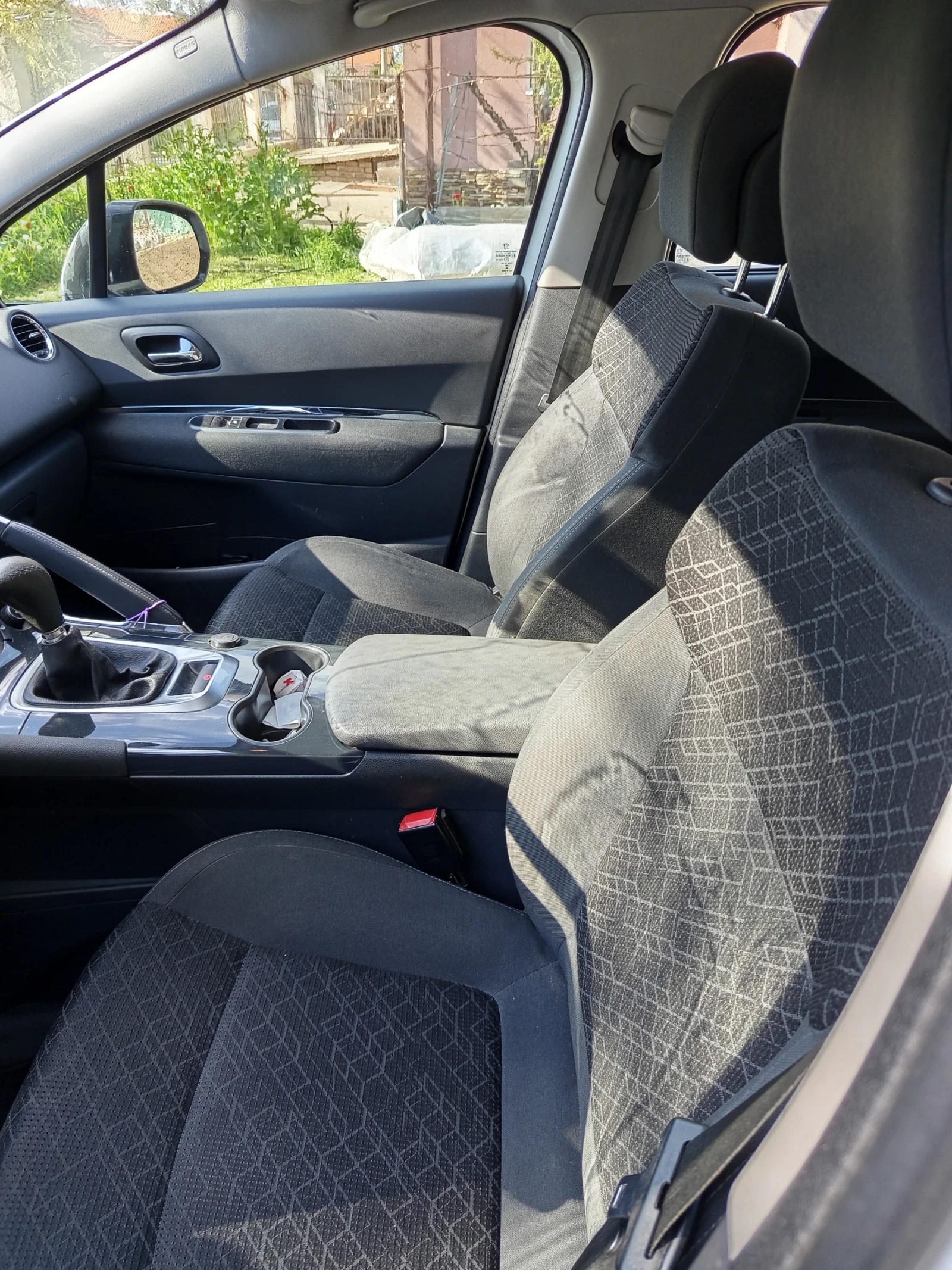 Peugeot 3008, снимка 4 - Автомобили и джипове - 54568971