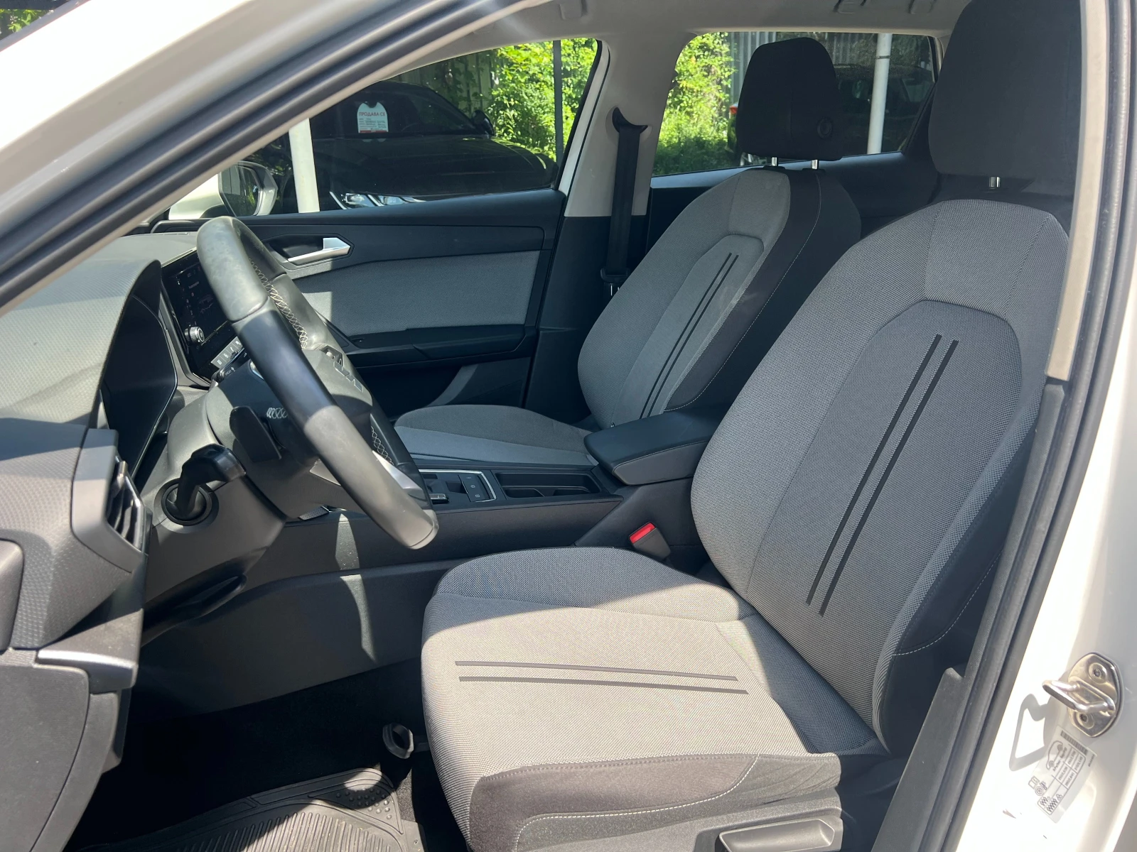 Seat Leon 1.5 CNG TGI, снимка 13 - Автомобили и джипове - 54818652
