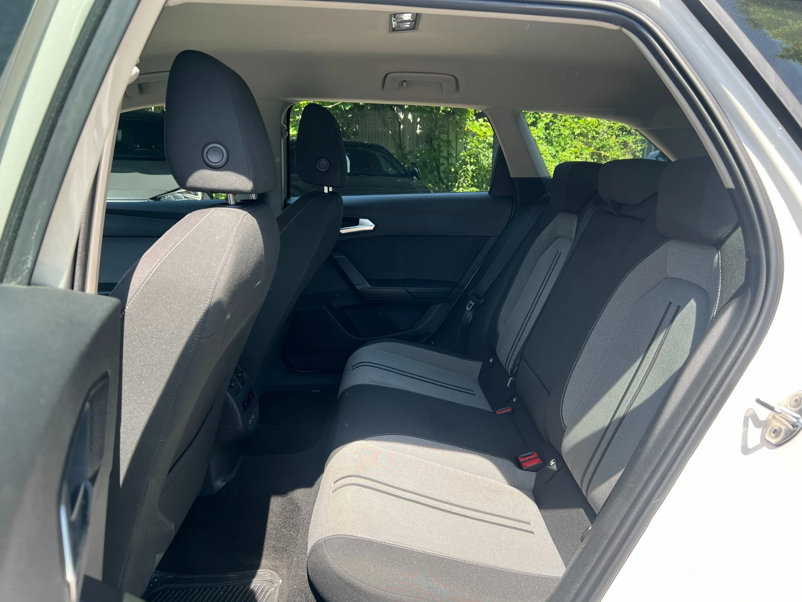 Seat Leon 1.5 CNG TGI, снимка 14 - Автомобили и джипове - 54818652