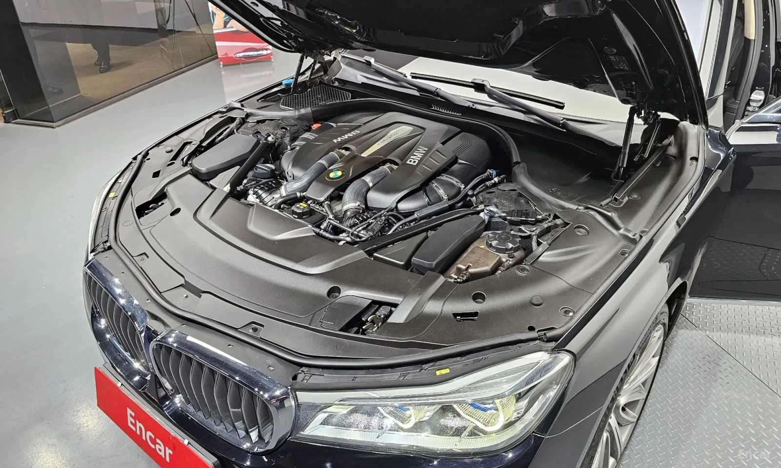 BMW 750 LONG* XDRIVE* TOP* 110000KM!!!, снимка 6 - Автомобили и джипове - 55188657