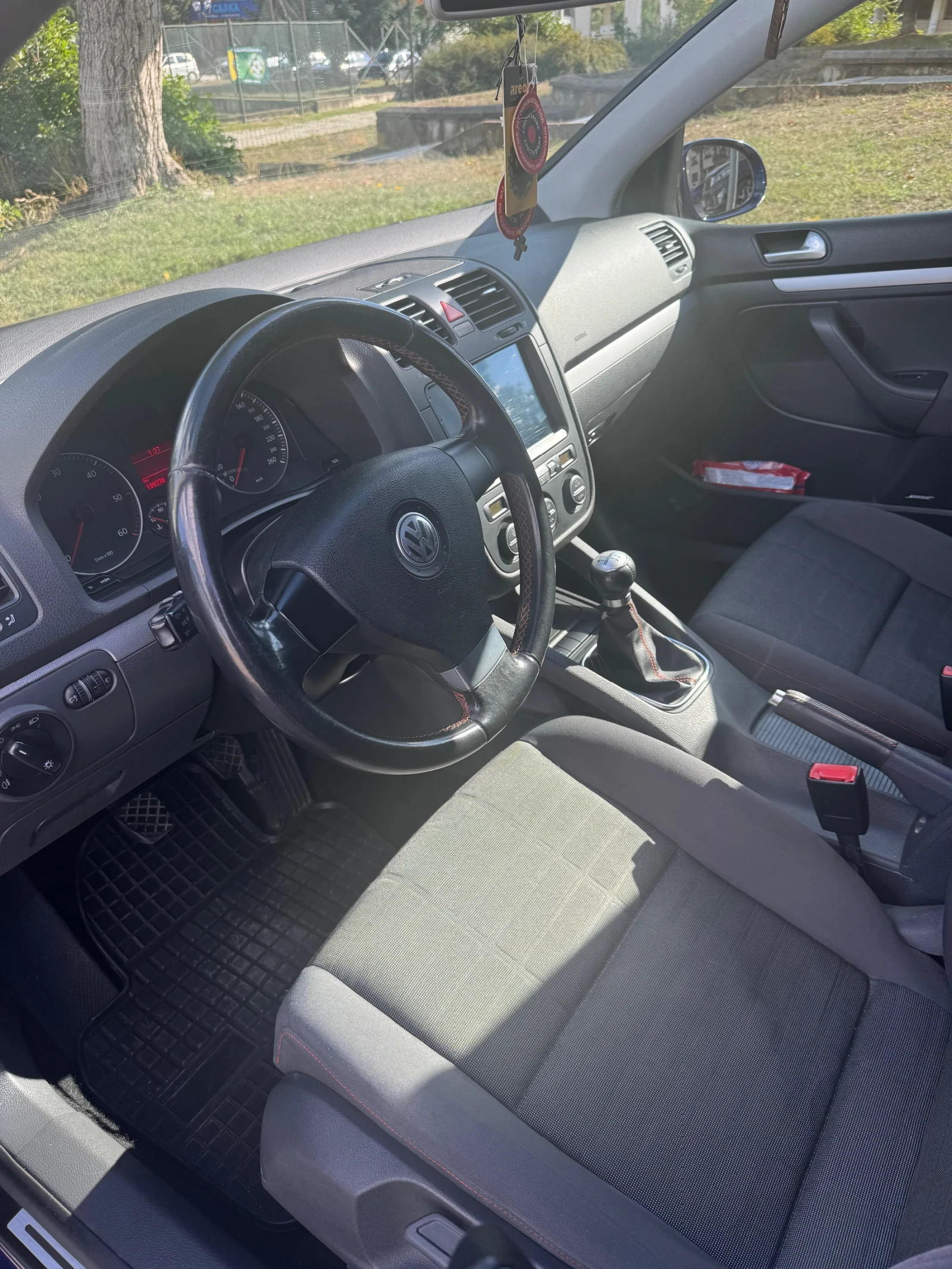 VW Golf, снимка 9 - Автомобили и джипове - 55397021