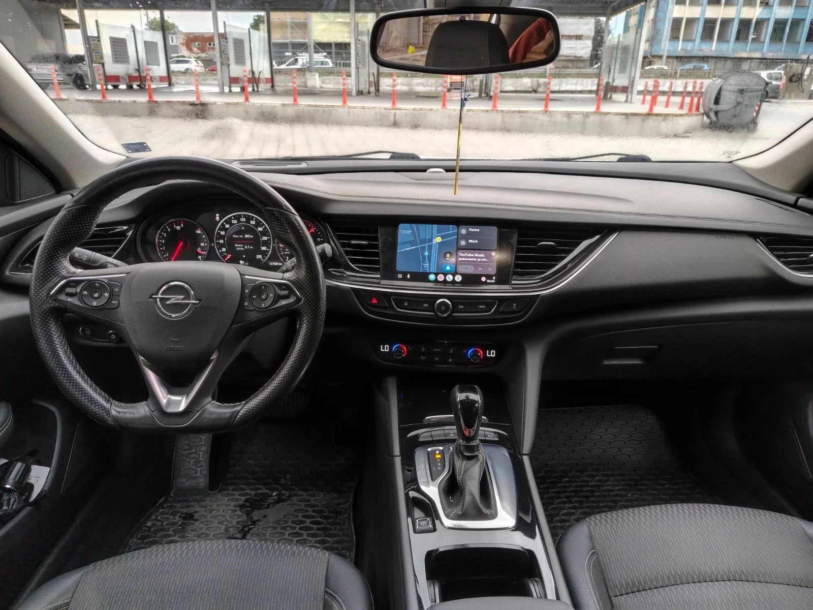 Opel Insignia Еxclusive, снимка 5 - Автомобили и джипове - 55421324
