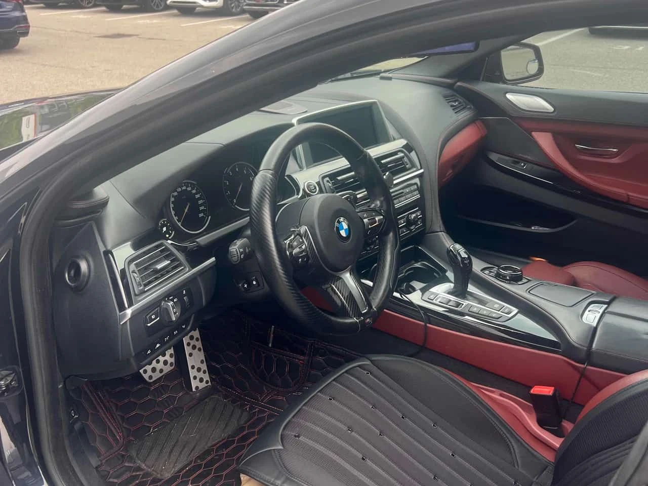 BMW 650  АВТОКРЕДИТ * ГЛАВНО ПРЕДСТАВИТЕЛСТВО НА AUDI, снимка 7 - Автомобили и джипове - 55440743