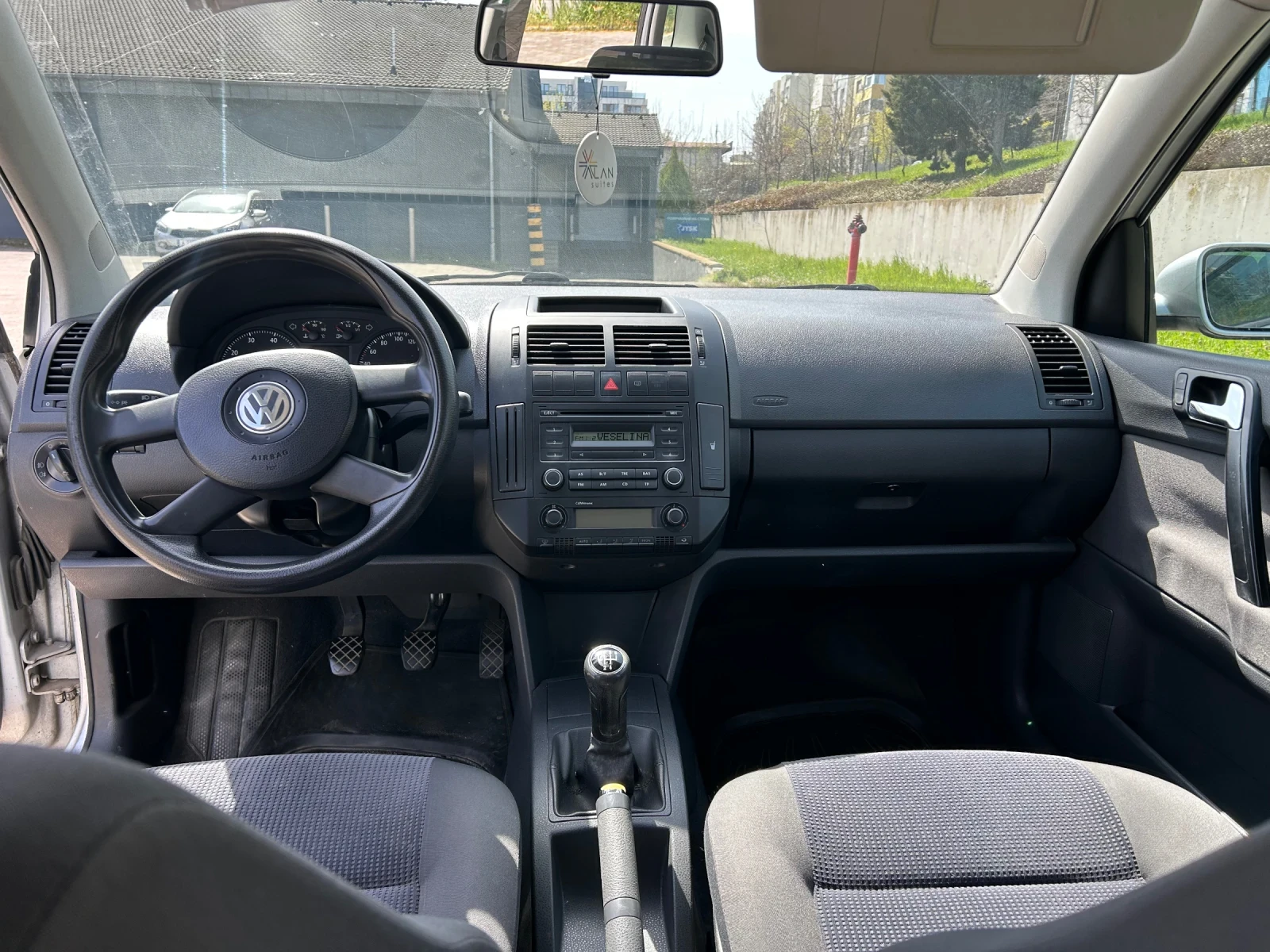 VW Polo, снимка 7 - Автомобили и джипове - 55544073