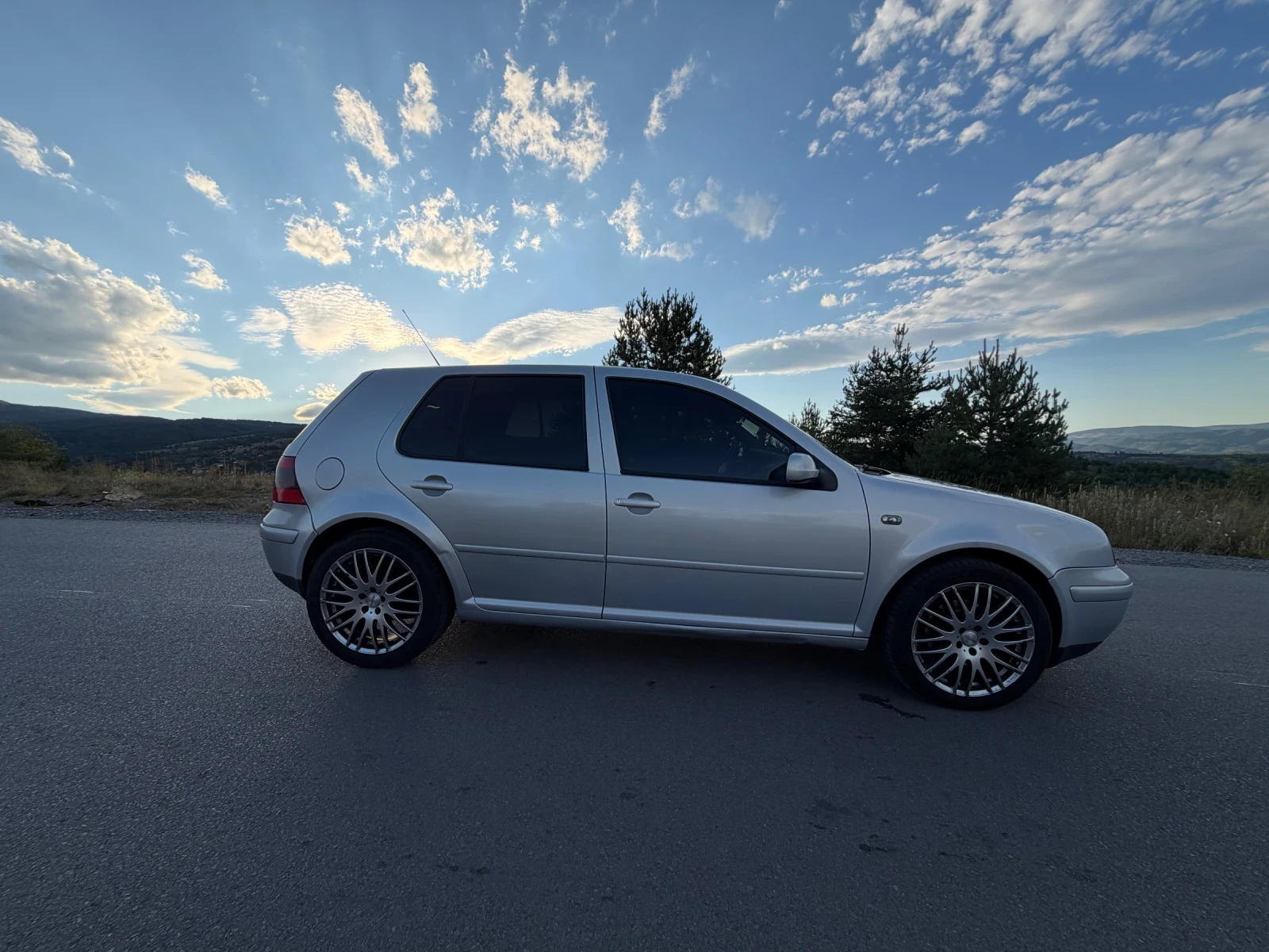 VW Golf, снимка 6 - Автомобили и джипове - 55565295