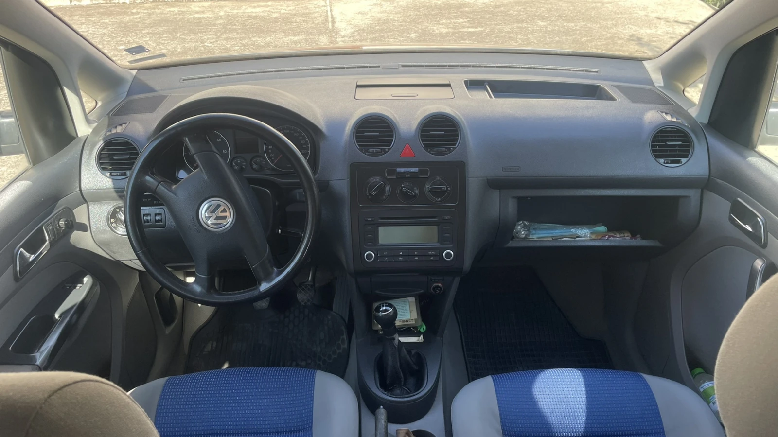 VW Caddy Life, снимка 11 - Автомобили и джипове - 55678363