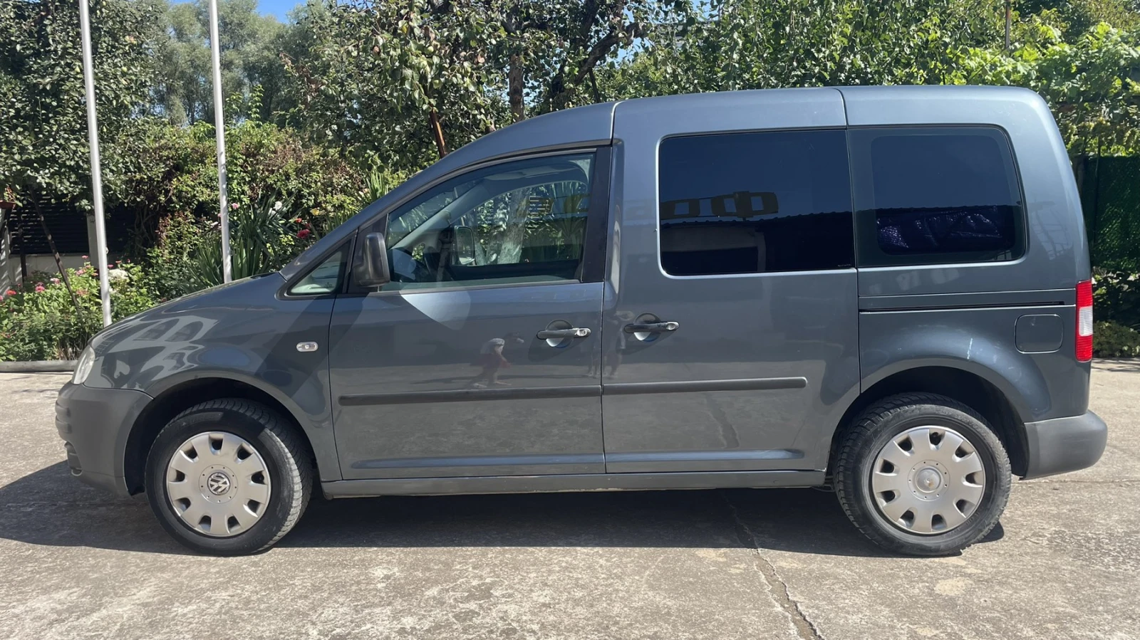 VW Caddy Life, снимка 2 - Автомобили и джипове - 55678363