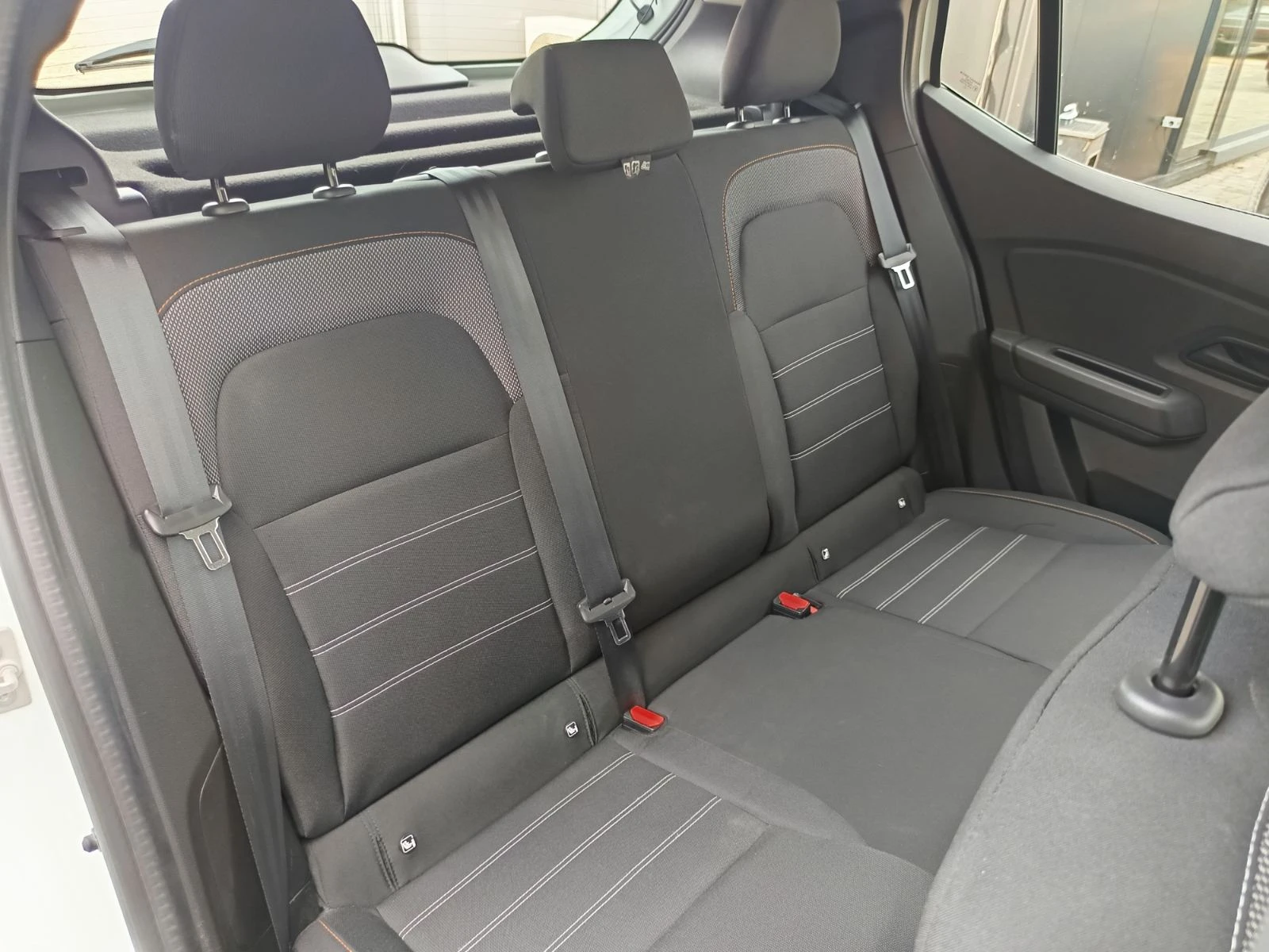 Dacia Sandero Stepway/1.0Tce/ 100к.с./ LPG, снимка 14 - Автомобили и джипове - 55925471