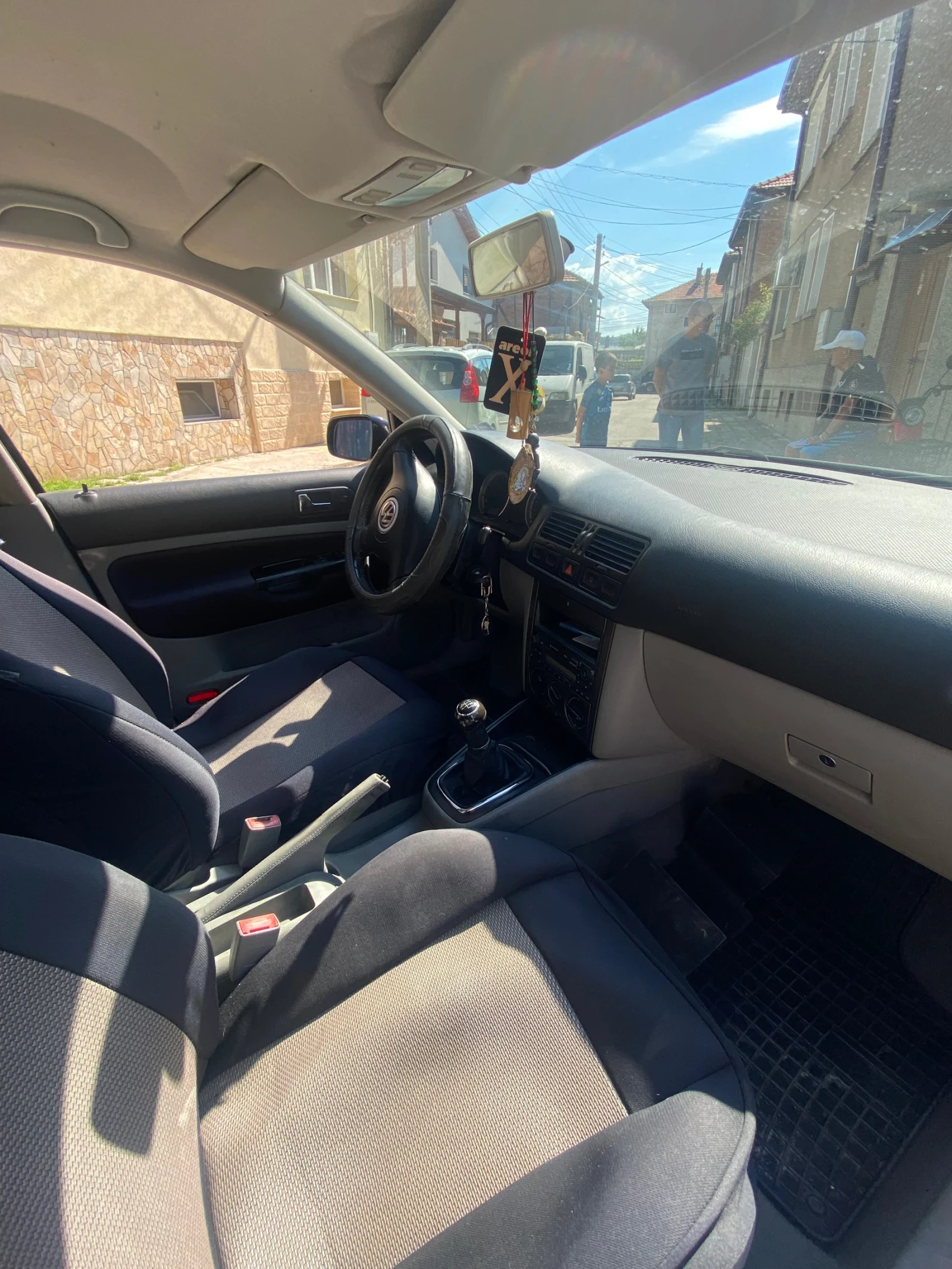 VW Bora, снимка 4 - Автомобили и джипове - 55985593