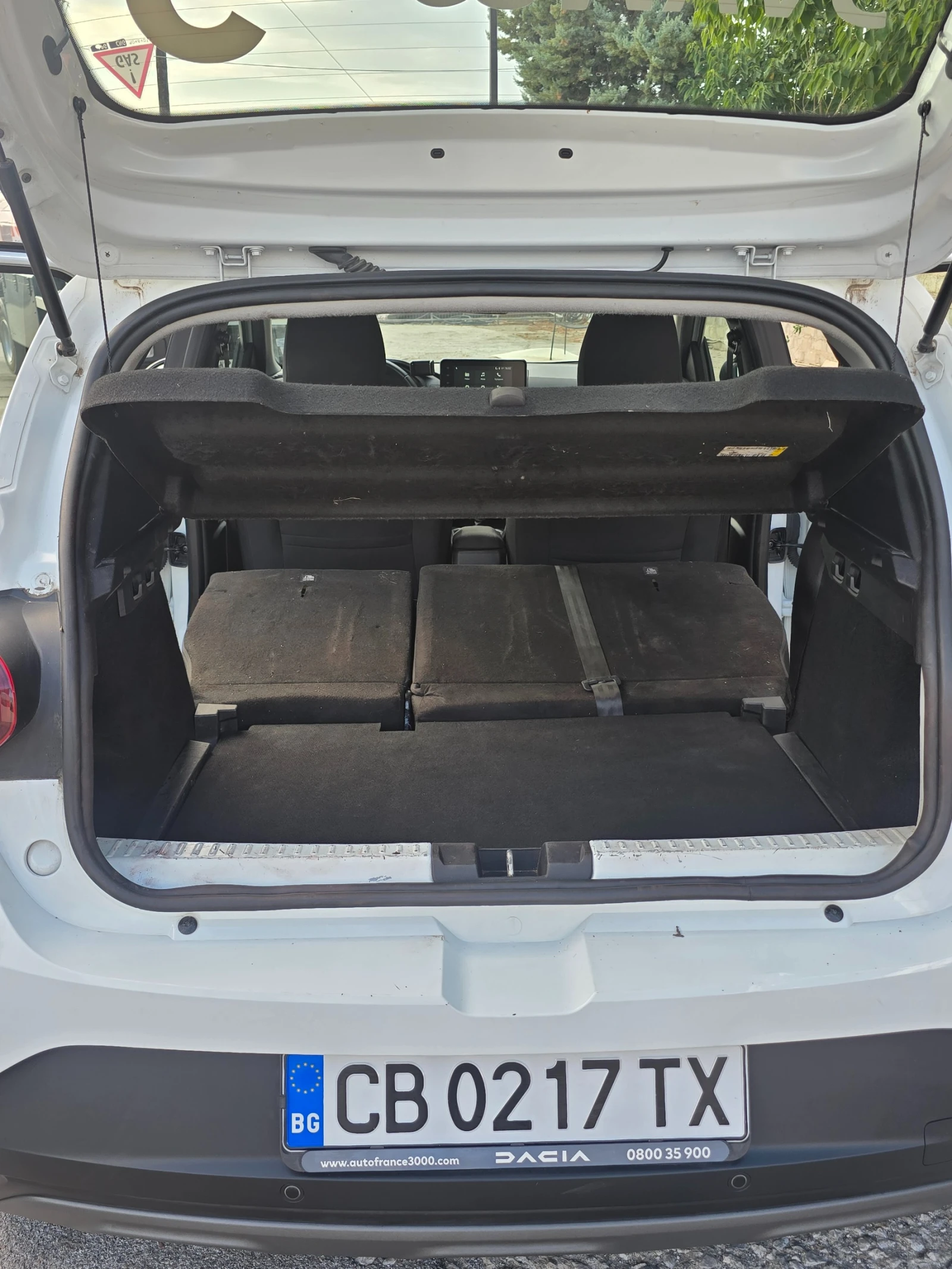 Dacia Sandero, снимка 11 - Автомобили и джипове - 56180170