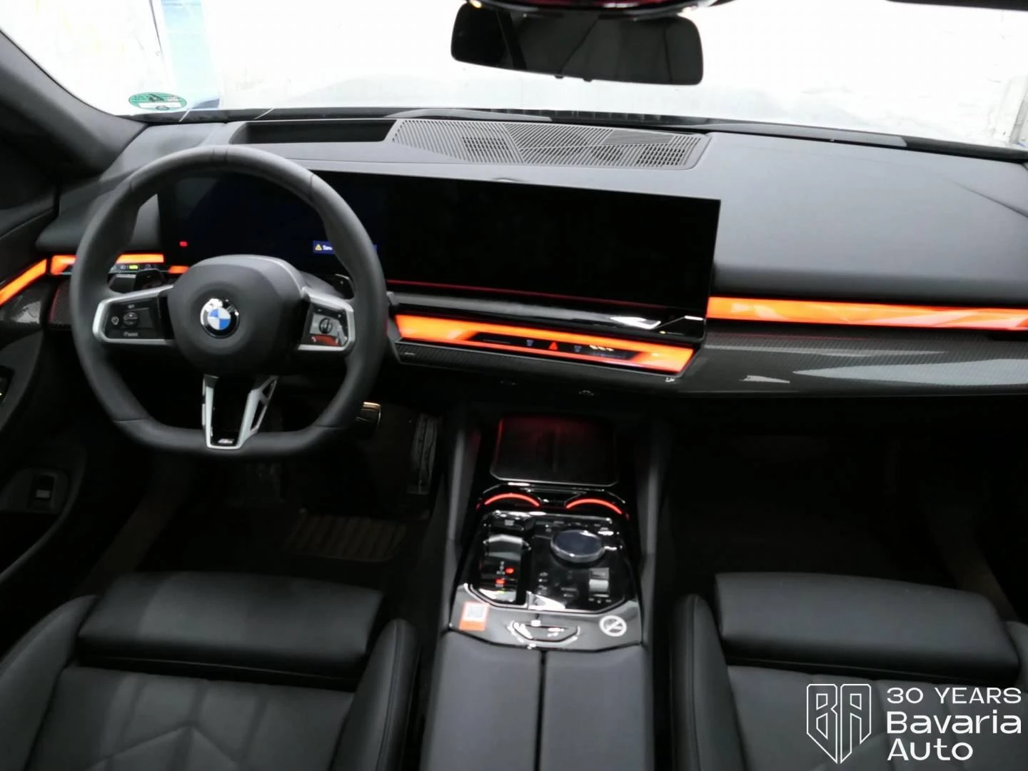 BMW 520 d xDrive Touring Steptronic, снимка 6 - Автомобили и джипове - 56235506