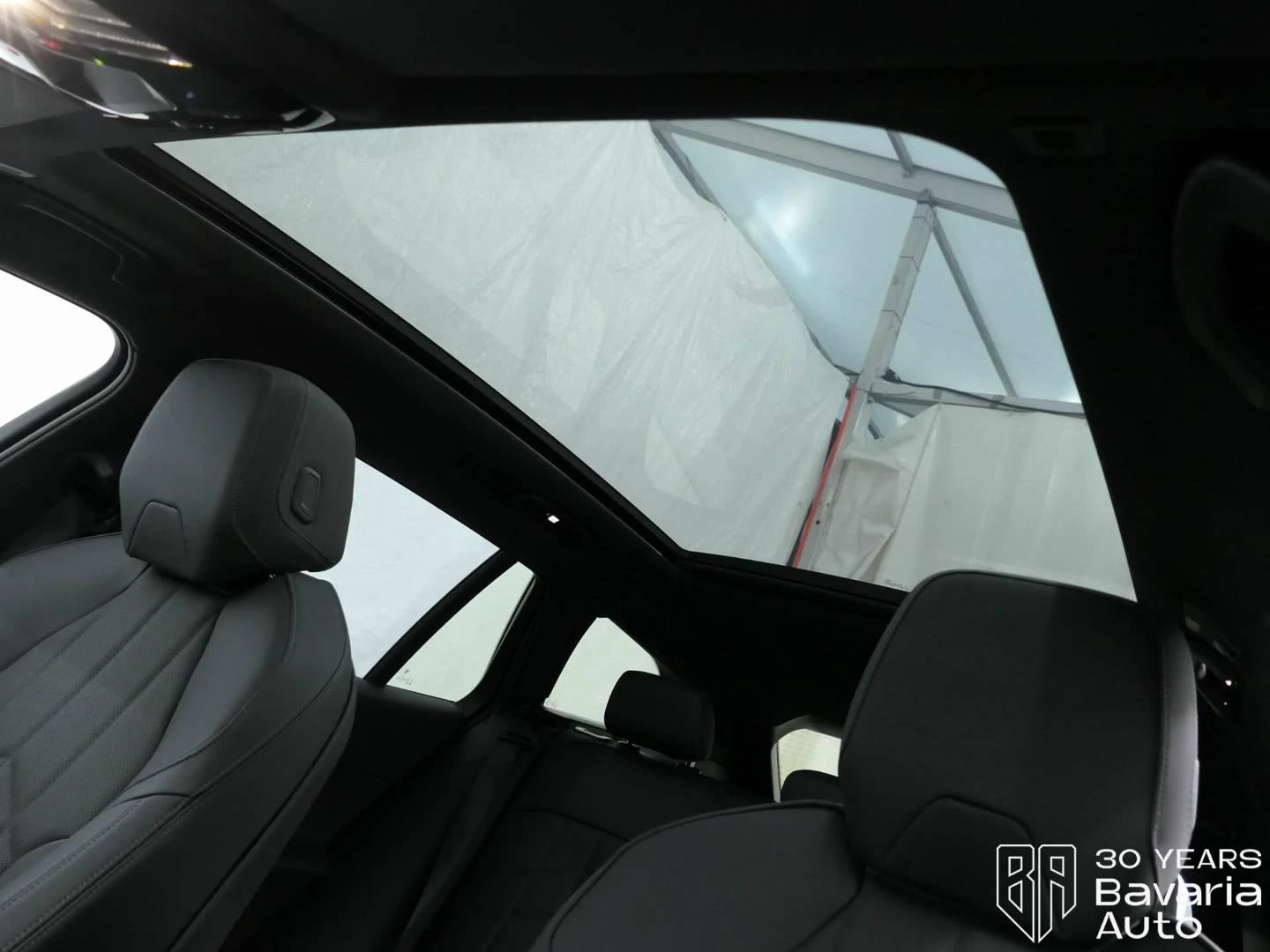 BMW 520 d xDrive Touring Steptronic, снимка 9 - Автомобили и джипове - 56235506