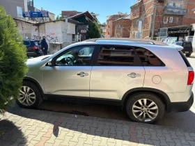 Kia Sorento Панорама, реална година и км. - 6870 € / 13436.55 лв. - 76891220 7