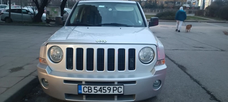 Jeep Patriot 2.0 crd, снимка 5 - Автомобили и джипове - 47342700