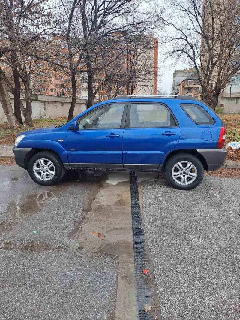 Kia Sportage, снимка 2 - Автомобили и джипове - 47067180