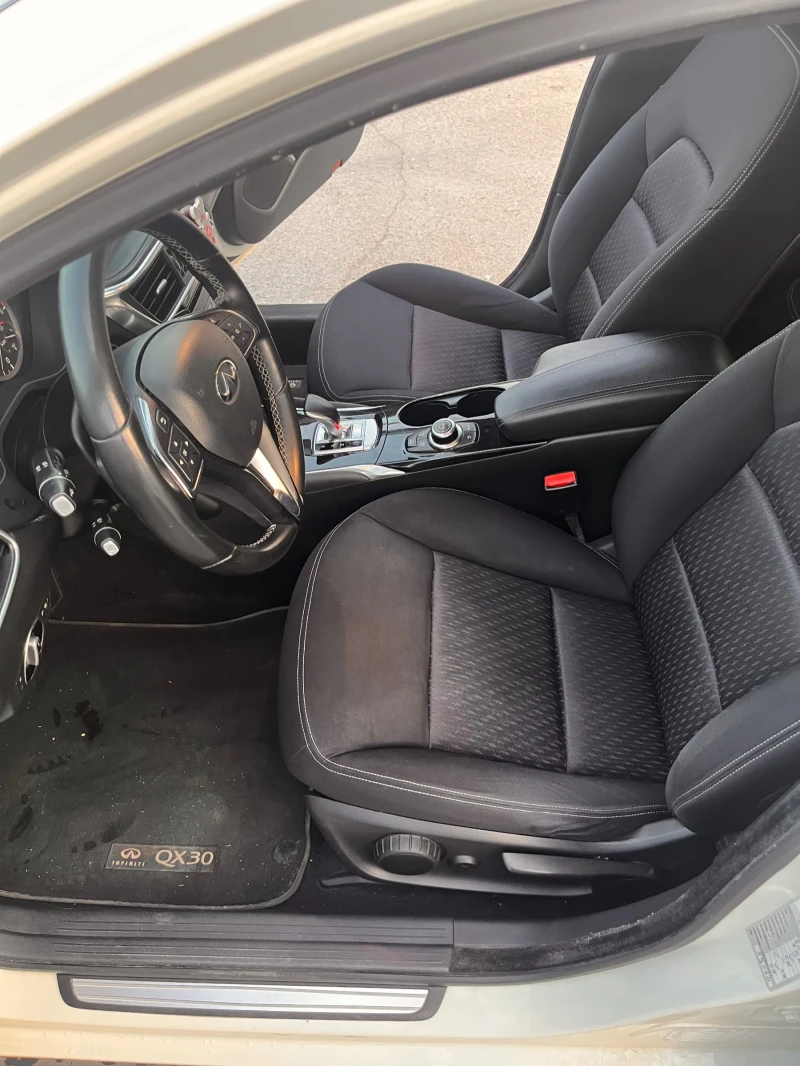 Infiniti QX30 2.2d AWD , снимка 10 - Автомобили и джипове - 51629194