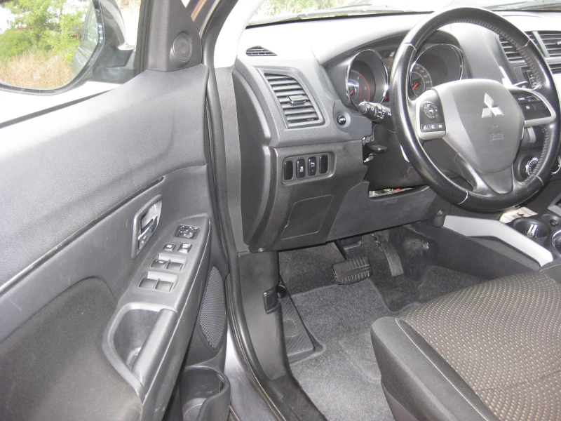 Mitsubishi ASX, снимка 6 - Автомобили и джипове - 53037016