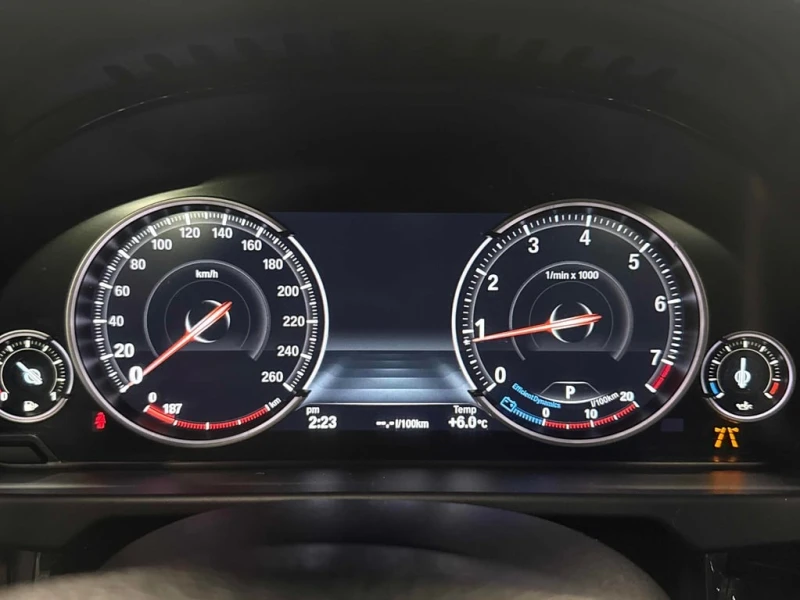 BMW X5 * xDrive35i * 7 МЕСТА* АМБИЕНТНО * МЪРТВА ТОЧKA* , снимка 8 - Автомобили и джипове - 53269698