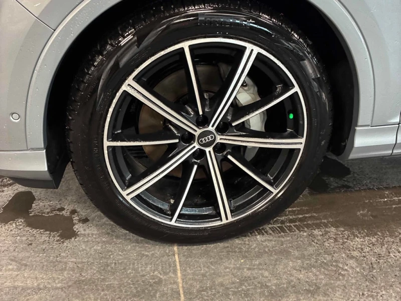 Audi Q7 * Technik * CARFAX * ДИСТРОНИК* 360* ОБДУХВАНЕ, снимка 7 - Автомобили и джипове - 53278082