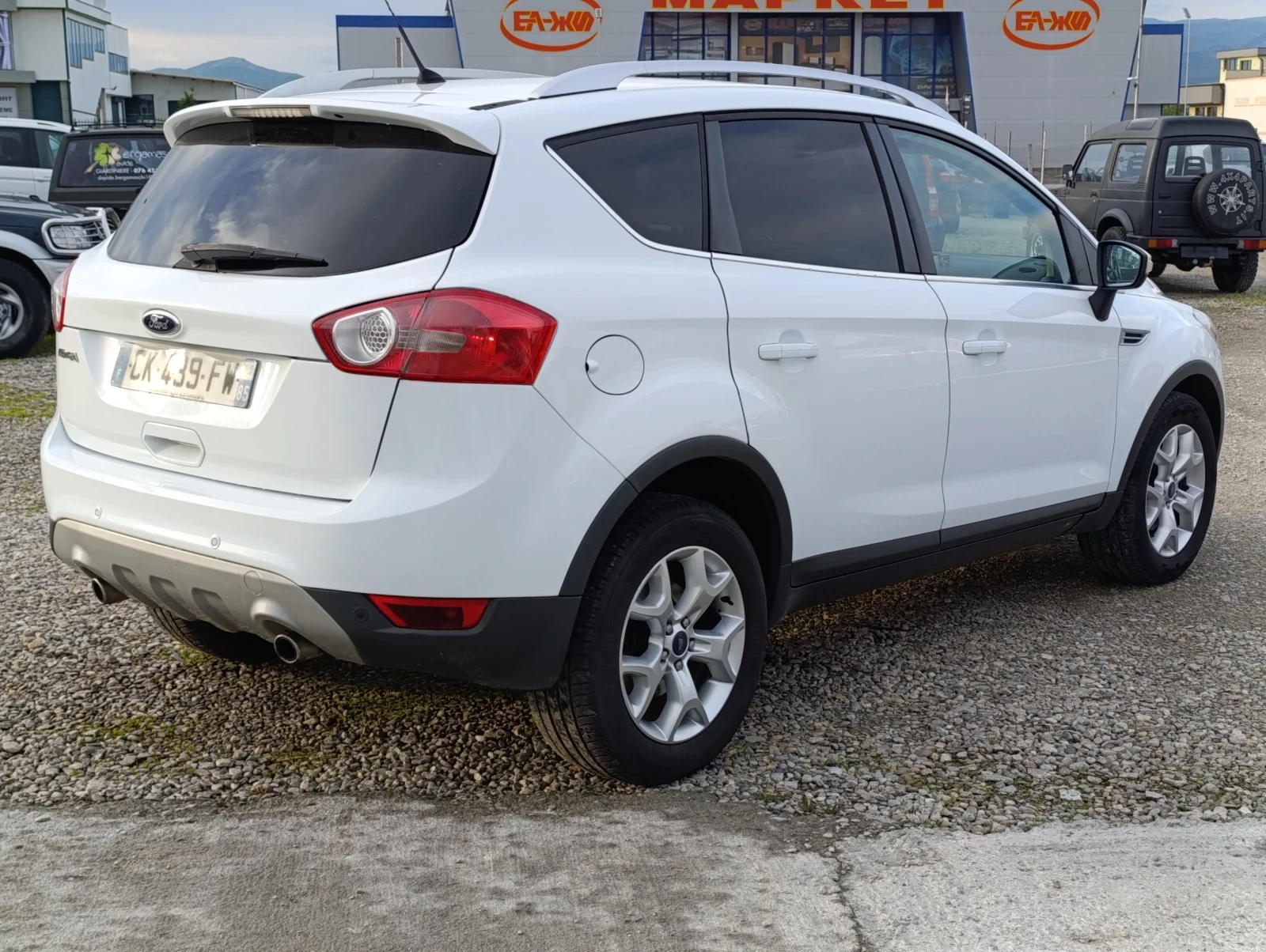 Ford Kuga 2.0 TDCi Trend - изображение 3