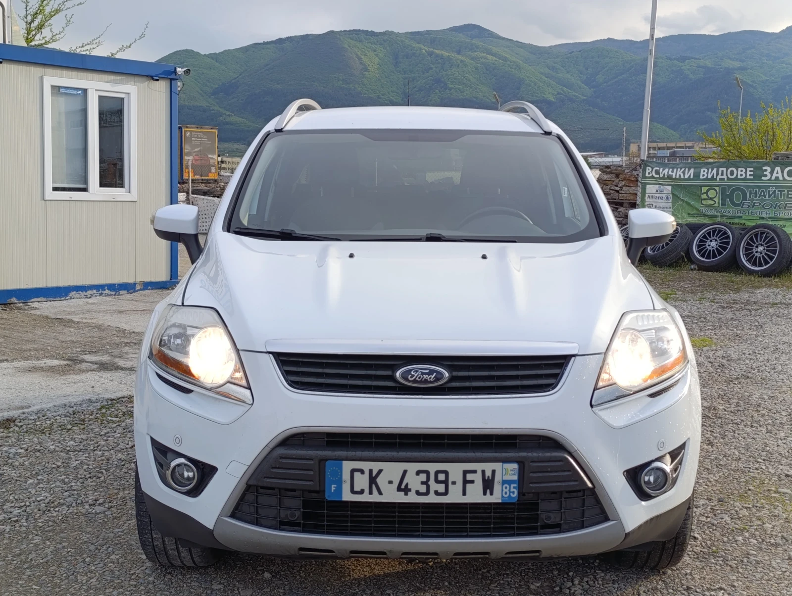 Ford Kuga 2.0 TDCi Trend - изображение 5