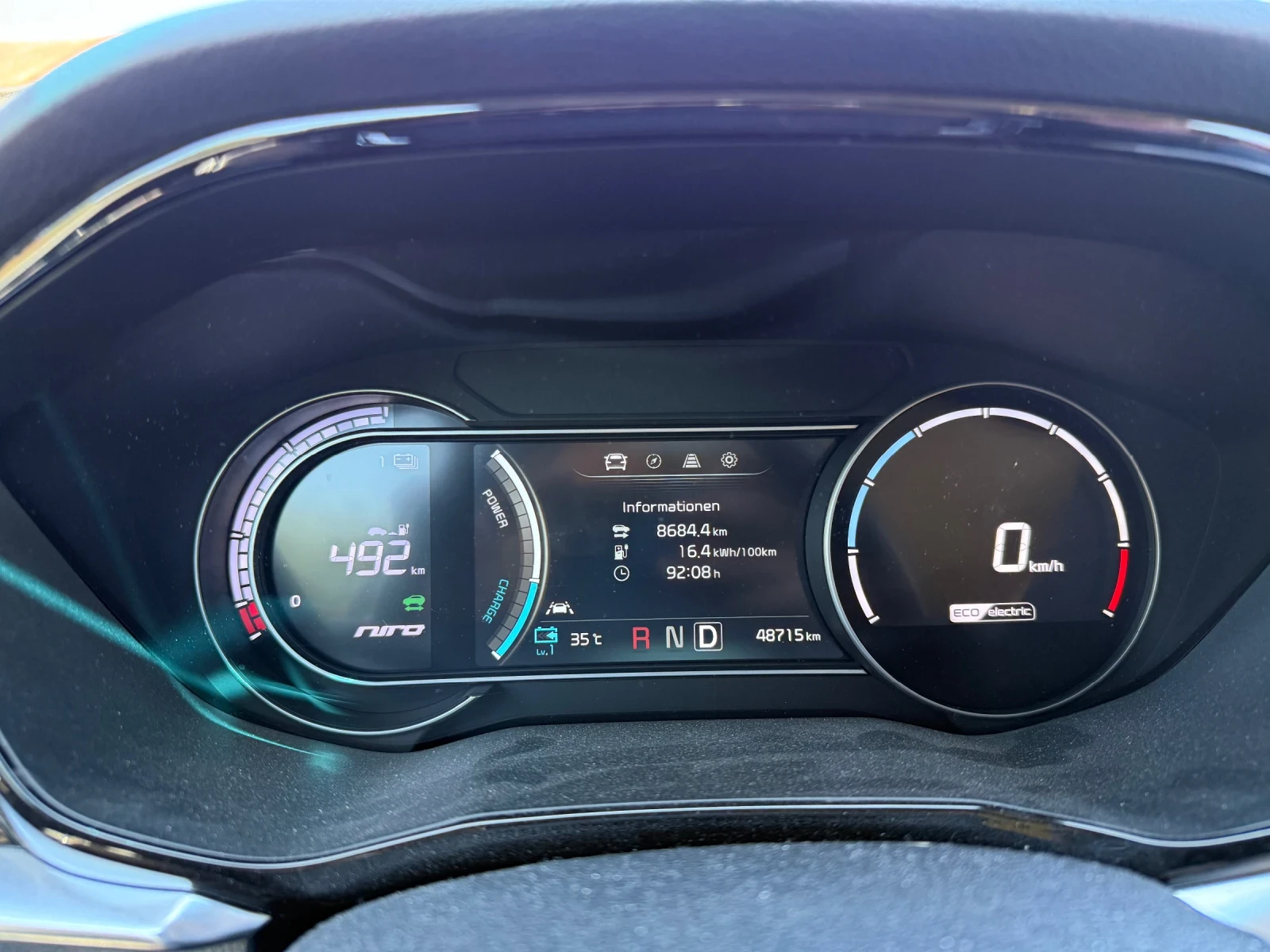 Kia Niro е-Ниро 64кв/ч 204кс в гаранция!  - изображение 8