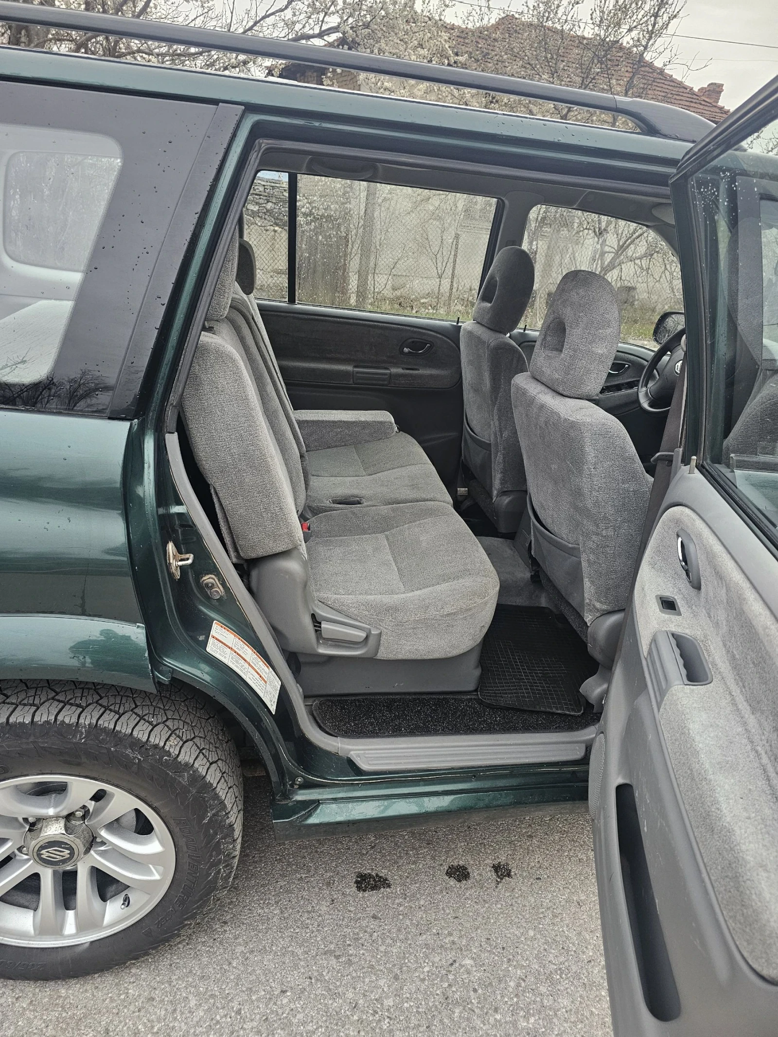 Suzuki Grand vitara, снимка 8 - Автомобили и джипове - 53906377