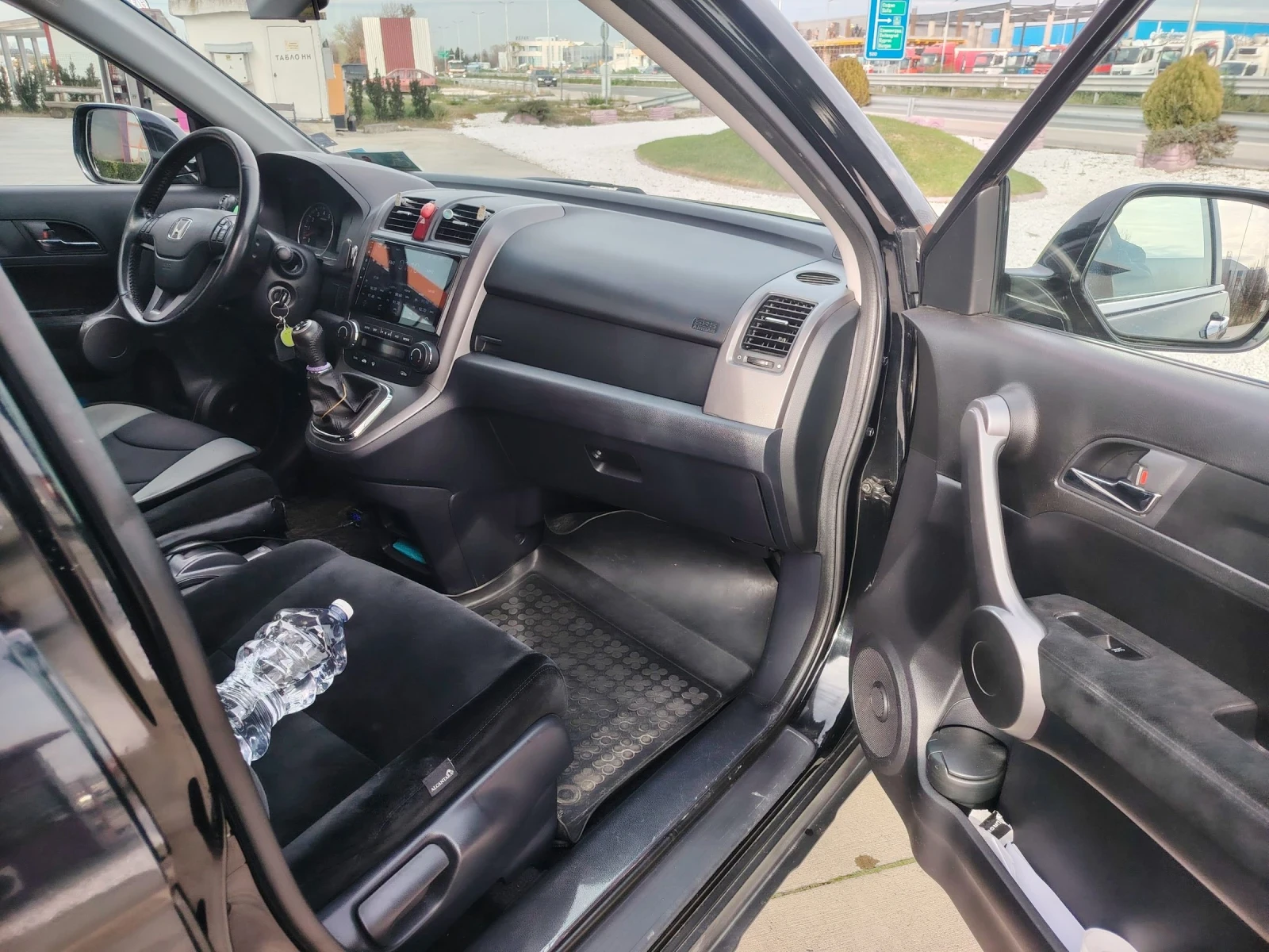 Honda Cr-v 2.0 i, снимка 6 - Автомобили и джипове - 53989301