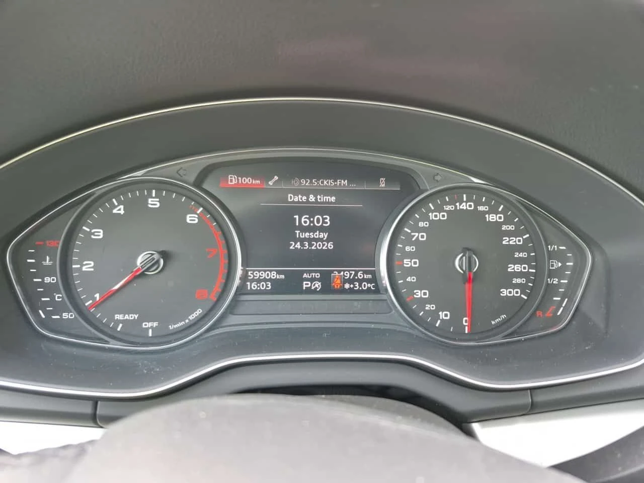 Audi Q5  KOMFORT /DISTRONIC/CAMERA/ПОДГРЕВИ , снимка 9 - Автомобили и джипове - 54000826