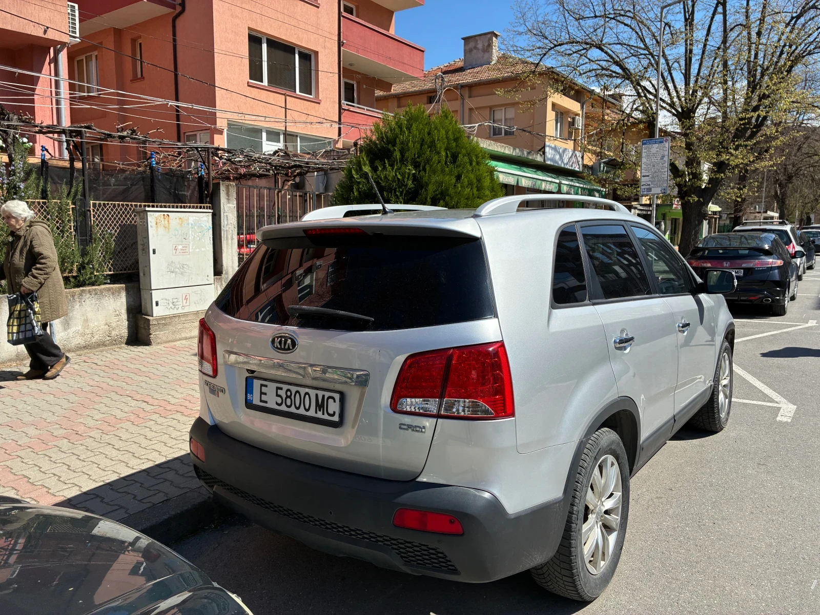 Kia Sorento Панорама, реална година и км., снимка 6 - Автомобили и джипове - 54097039